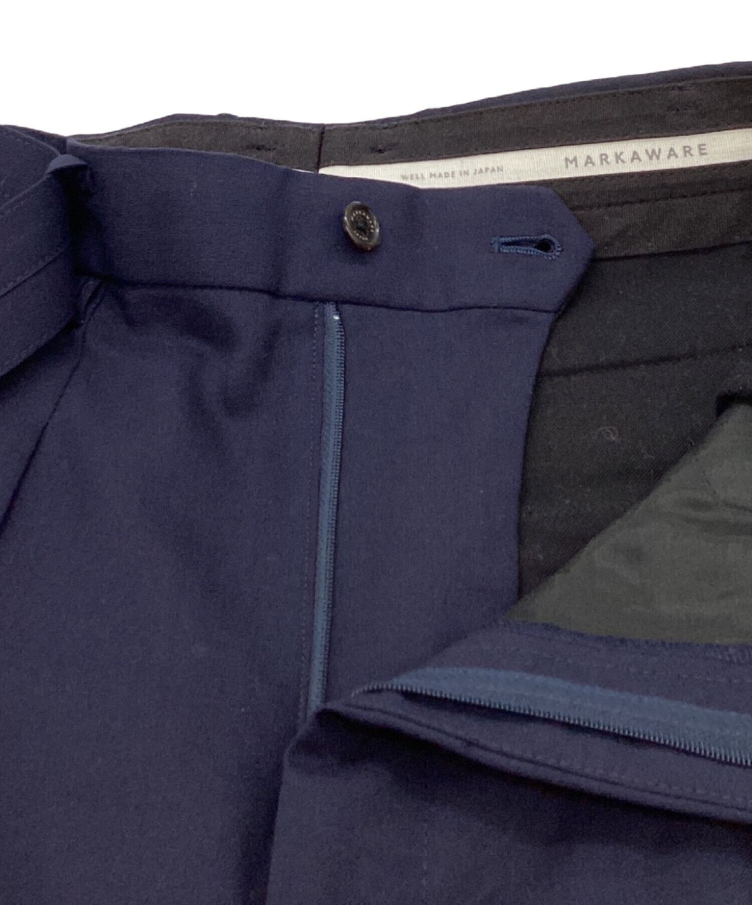 中古・古着通販】MARKAWARE (マーカウェア) FRONT PLEATED PEGTOP