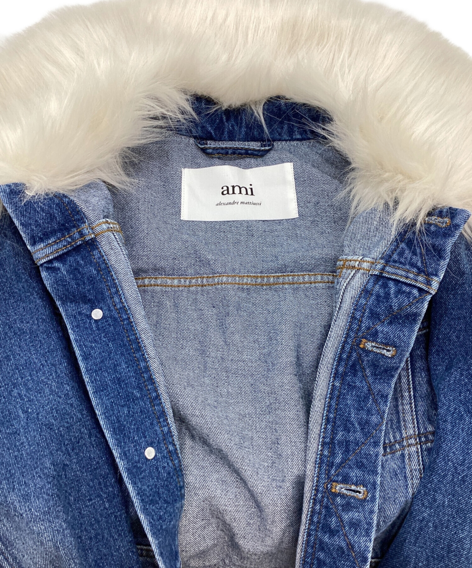 【AMI Paris】デニムジャケット レディース L 中古・古着通販】AMI PARIS (アミ パリス) Furry Collar Denim Jacket