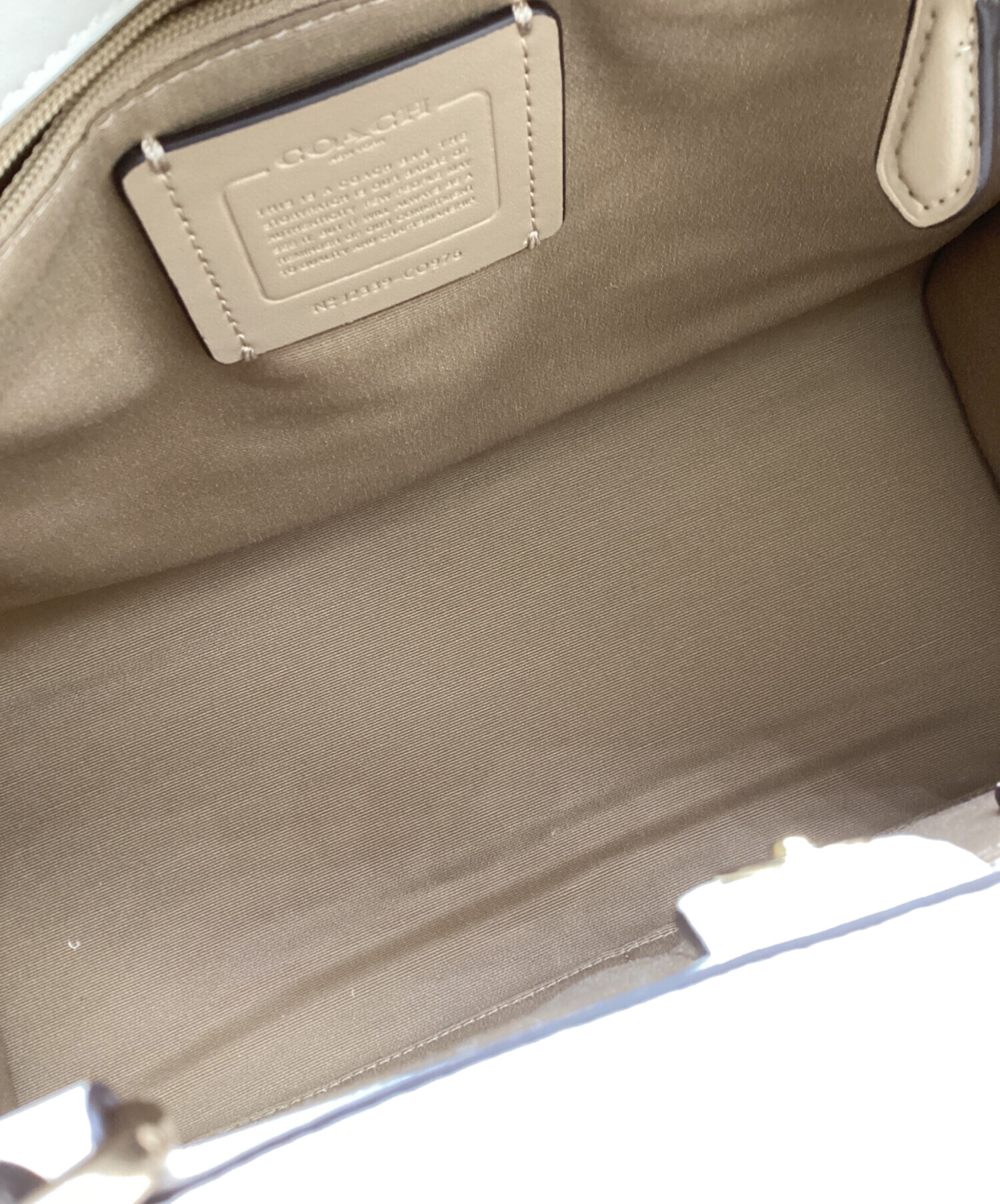 中古・古着通販】COACH (コーチ) デンプシー キャリーオール 2way