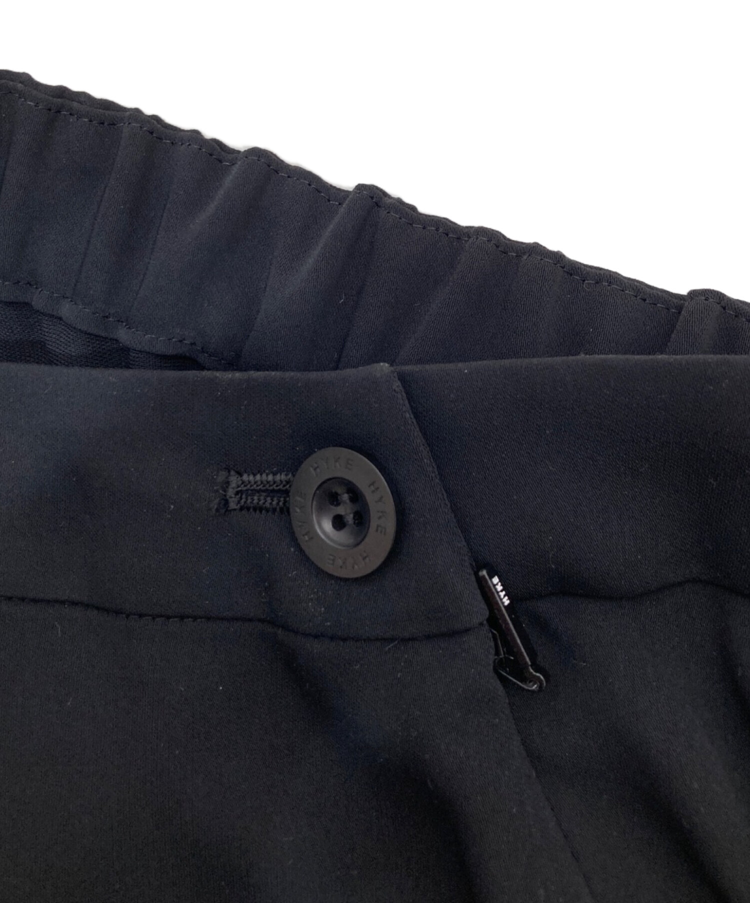 中古・古着通販】HYKE (ハイク) SATIN STRAPLESS JUMPSUIT