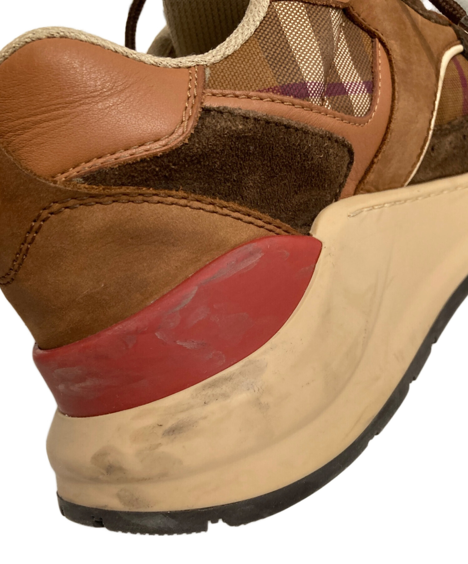 未使用品 BURBERRY バーバリー カウプリント スニーカー バーバリー BURBERRY スニーカー メンズ モノグラムプリント E