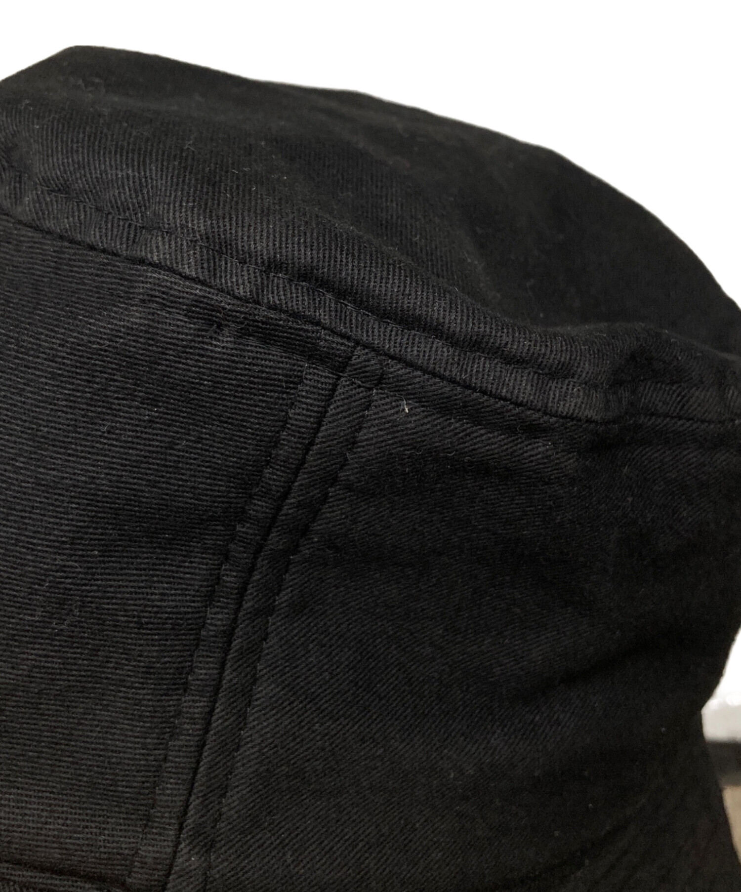 中古・古着通販】VALENTINO (ヴァレンティノ) Vロゴ刺繍バケットハット 