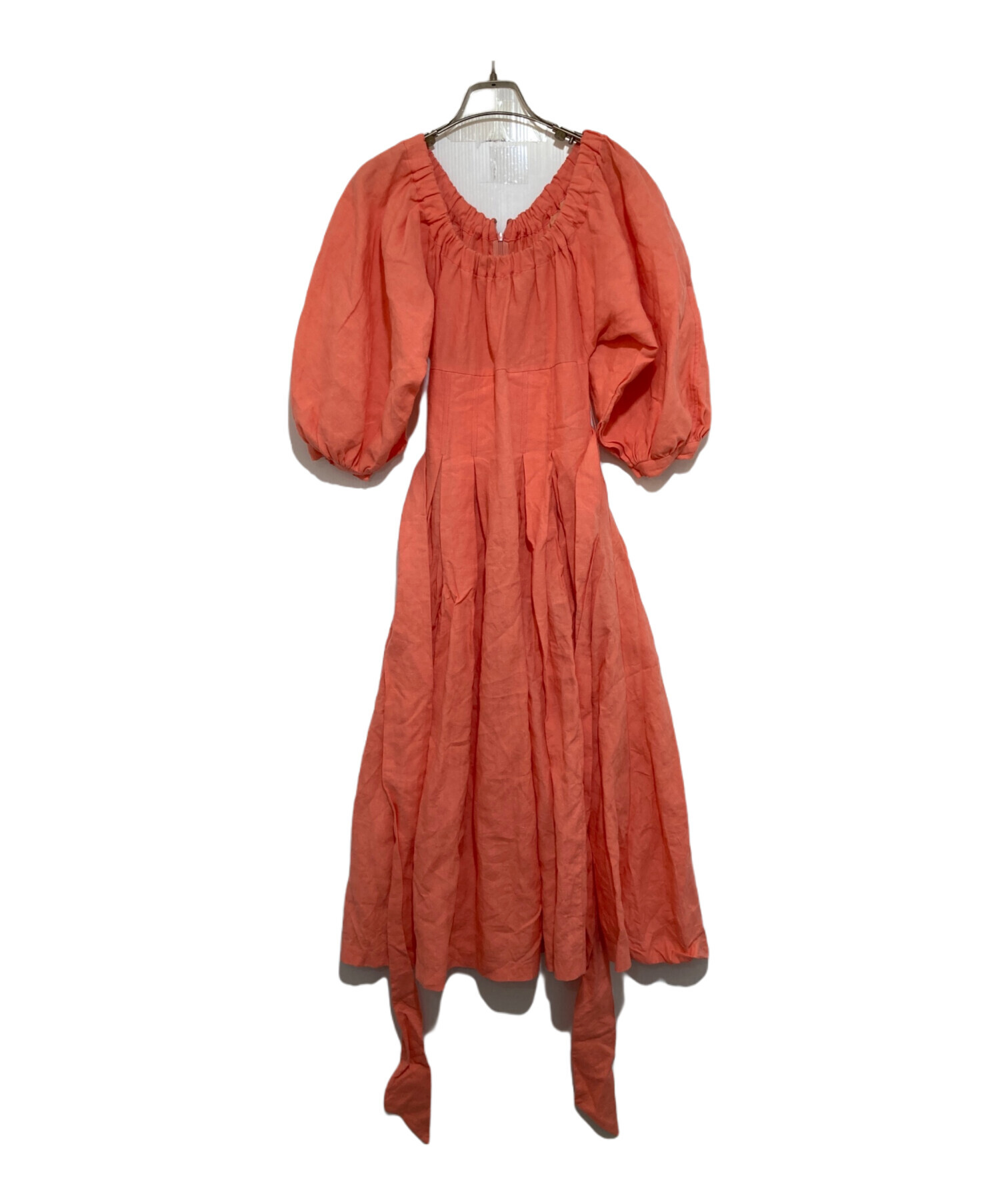 マイラン¥62640新品タグ付きMYLANボリュームスリーブワンピース マイラン¥62640新品タグ付きMYLANボリュームスリーブワンピース 【公式