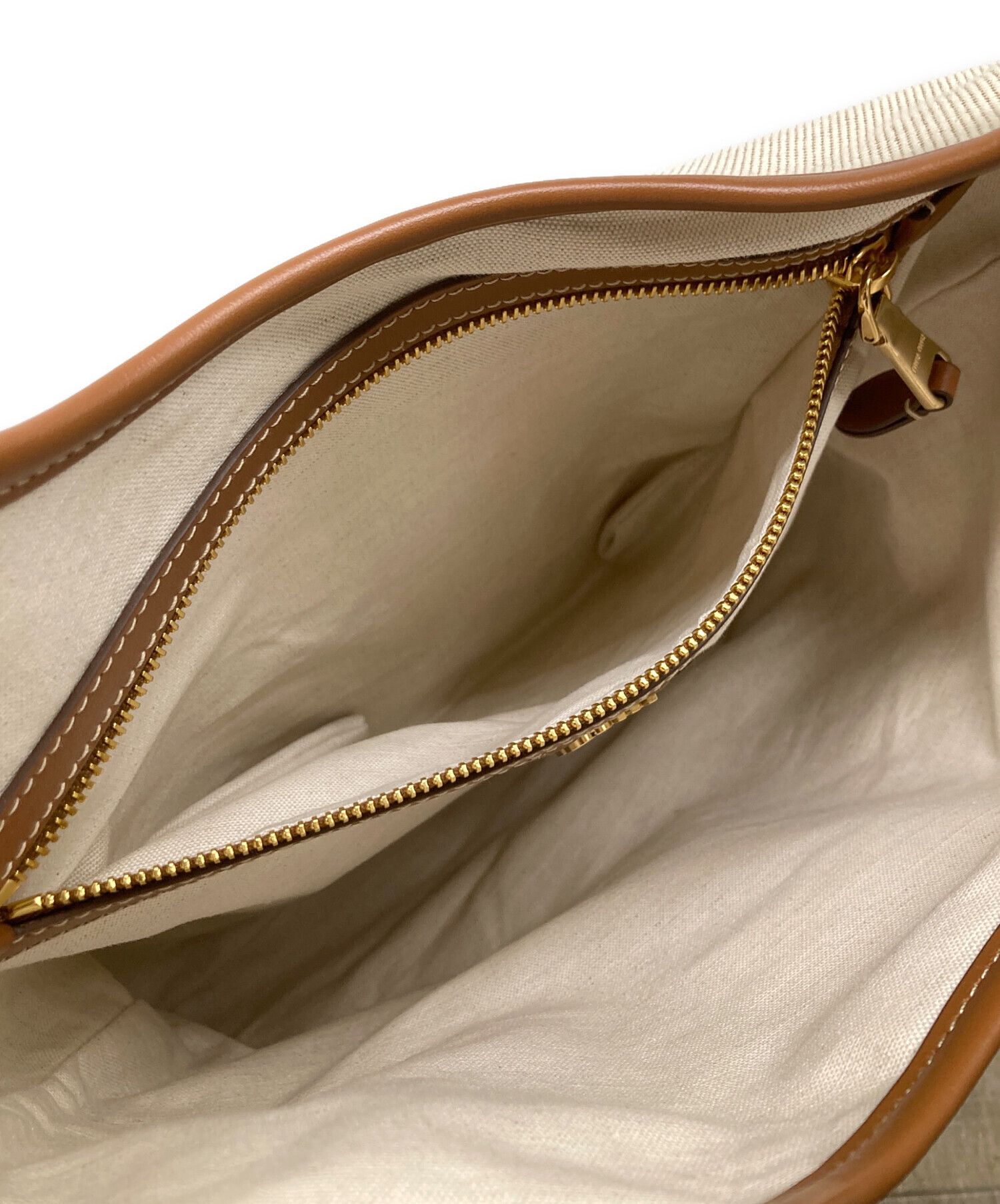 中古・古着通販】MIU MIU (ミュウミュウ) ロゴキャンバストートバッグ