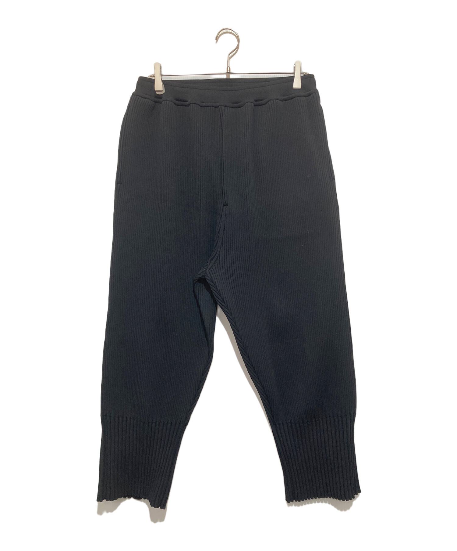 中古・古着通販】CFCL (シーエフシーエル) FLUTED TAPERED PANTS