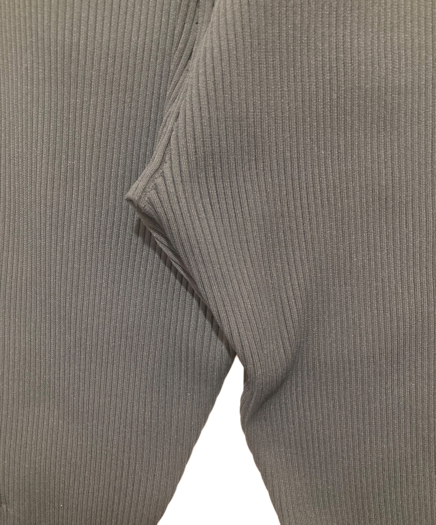 中古・古着通販】CFCL (シーエフシーエル) FLUTED TAPERED PANTS