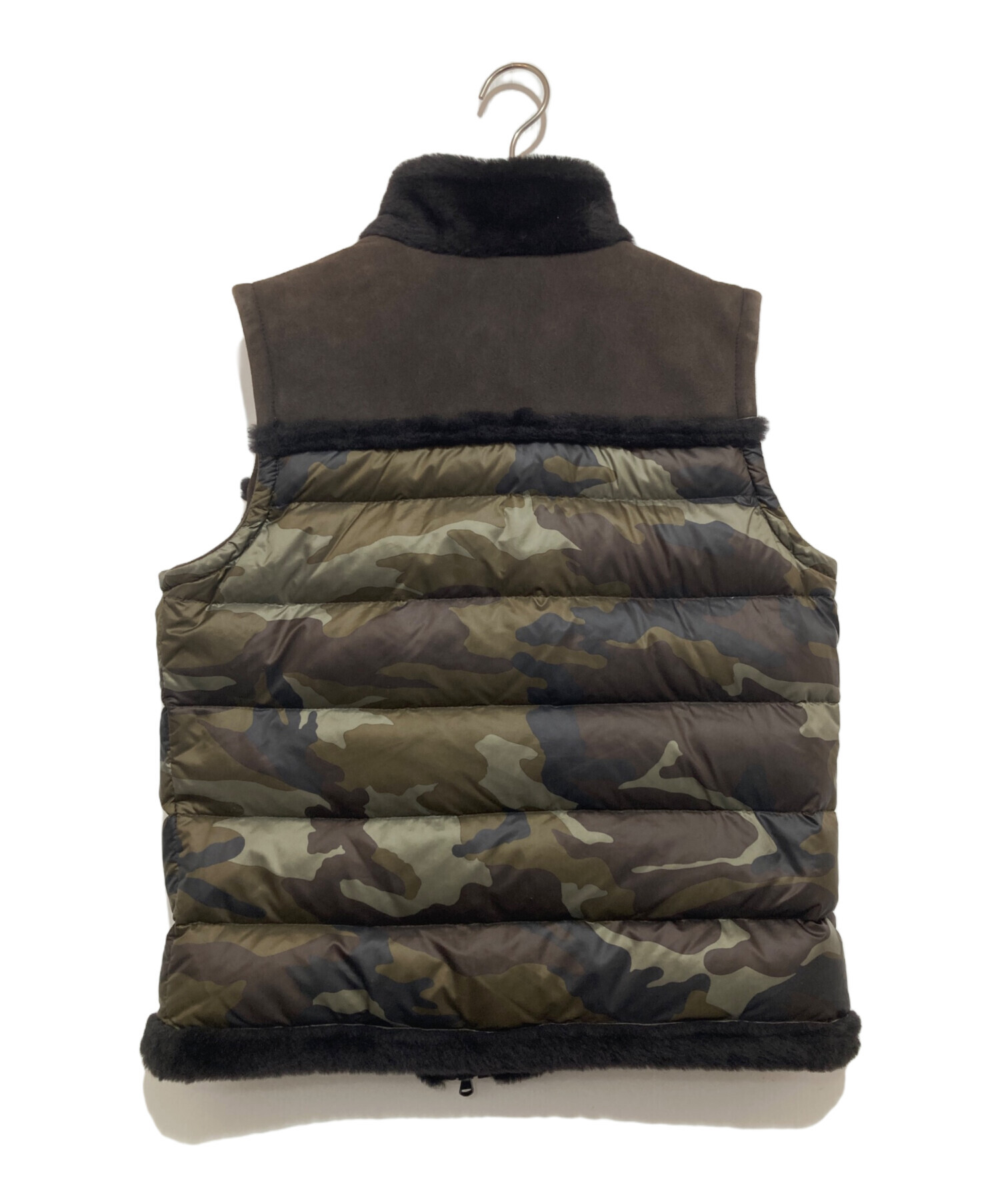 EMMETI エンメティ迷彩柄ムートンダウンジャケット　カモフラ EMMETI エンメティ迷彩柄ムートンダウンジャケットカモフラ