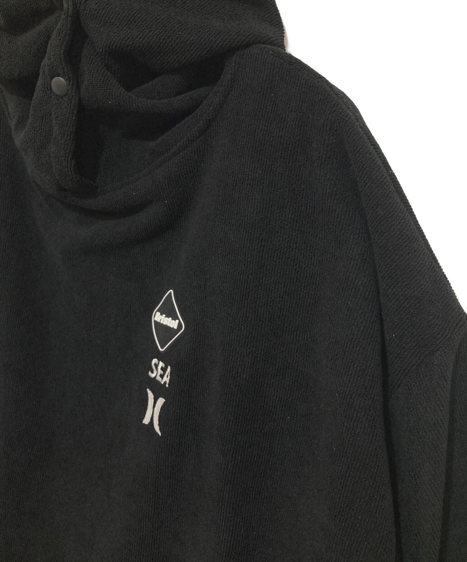 ウィンダンシー WIND AND SEA Hurley コラボ タグ無し 新品 ポンチョ風