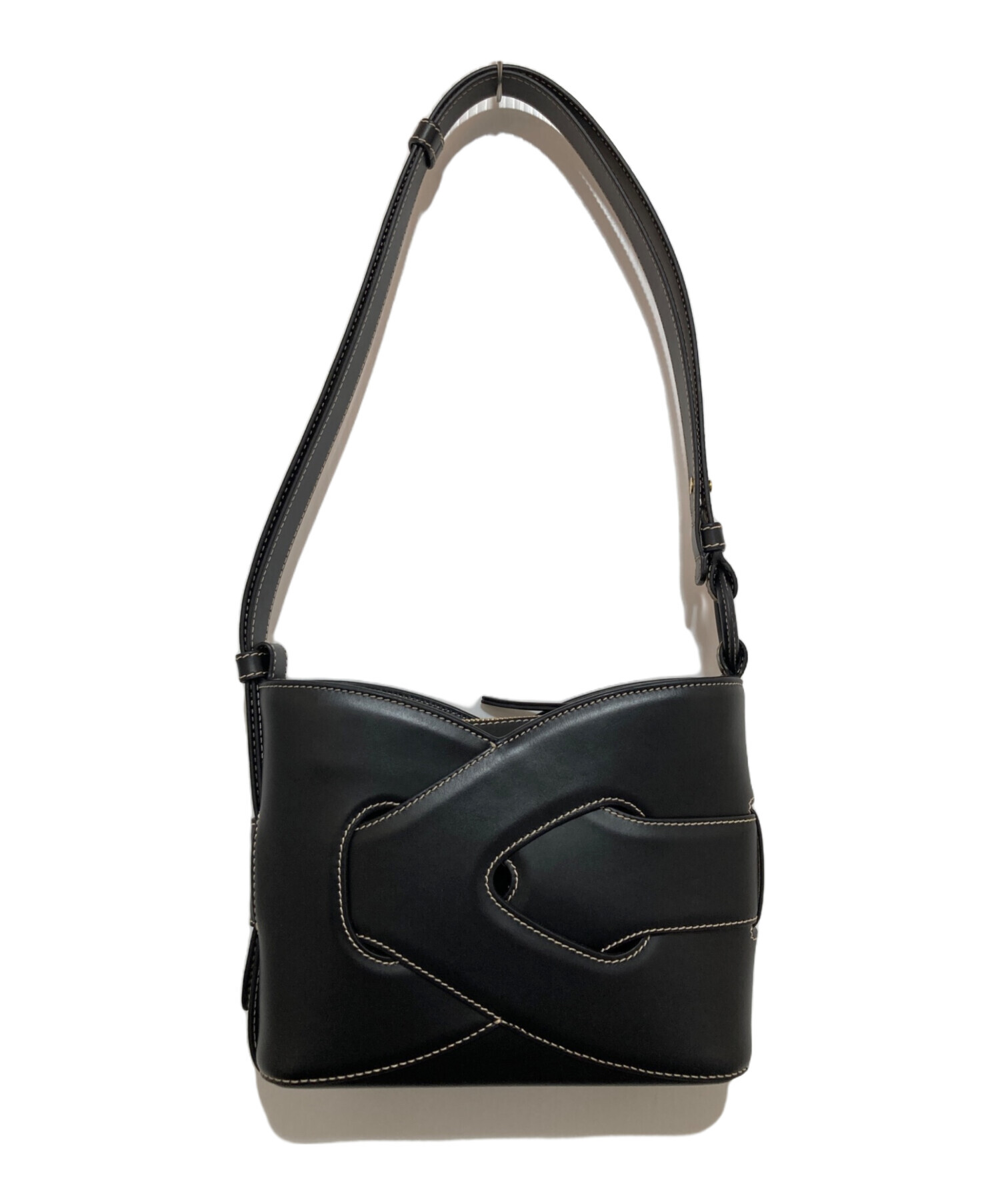 ポレーヌ　バッグ　黒　ブラック　ショルダーバッグ 中古・古着通販】POLENE (ポレーヌ) Noddeショルダーバッグ ブラック