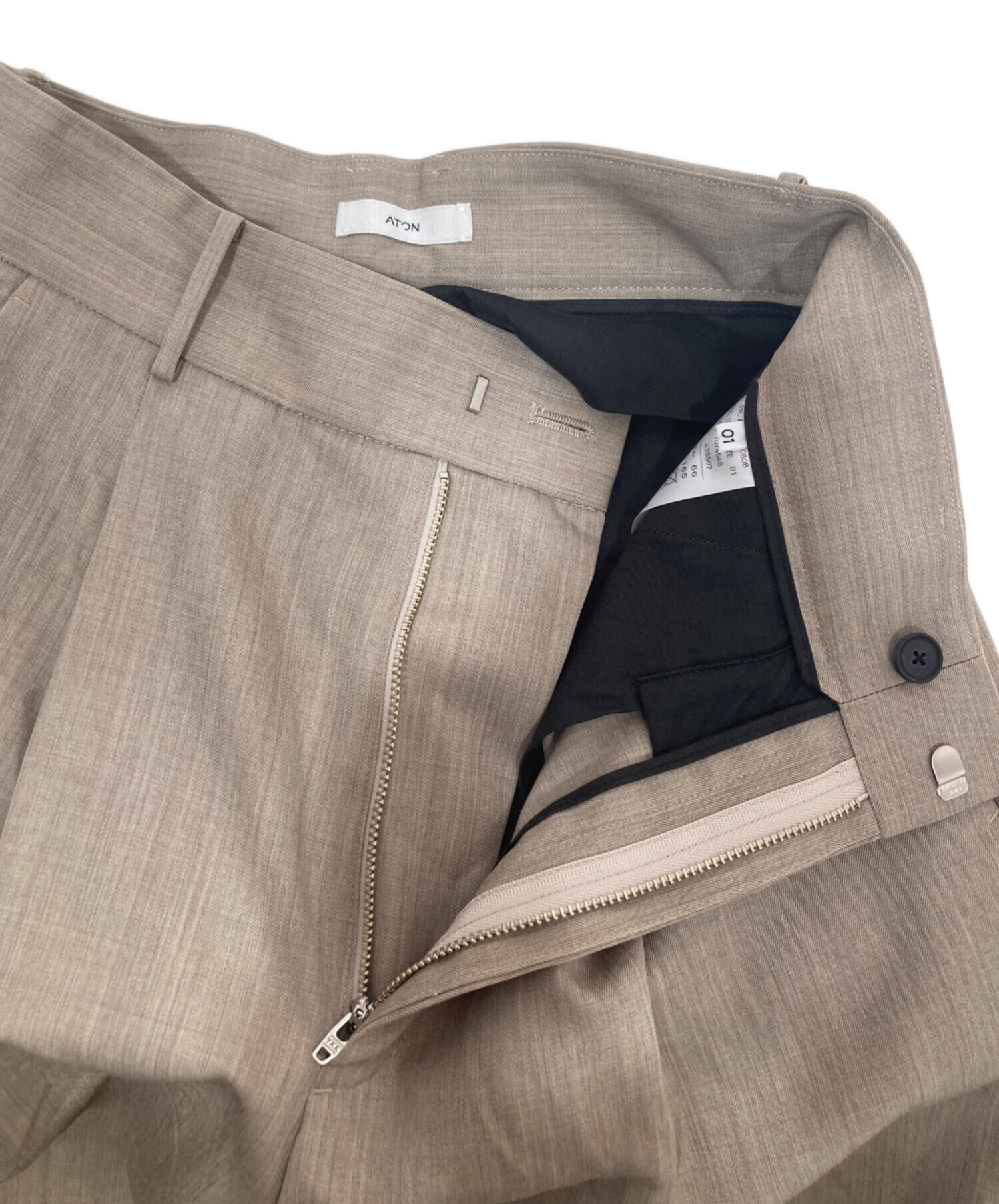 中古・古着通販】ATON (エイトン) WOOL GABARDINE | テーパードタック