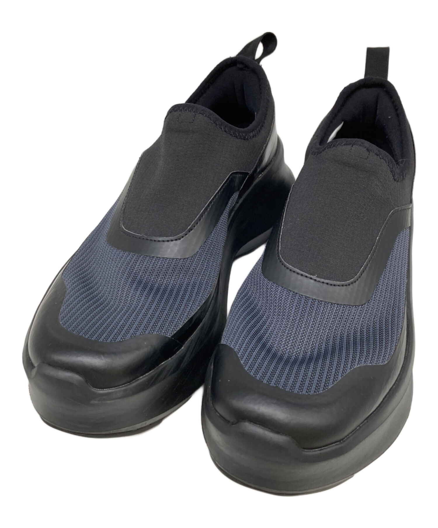 COMME des GARCONS × SALOMON ブラックシューズ