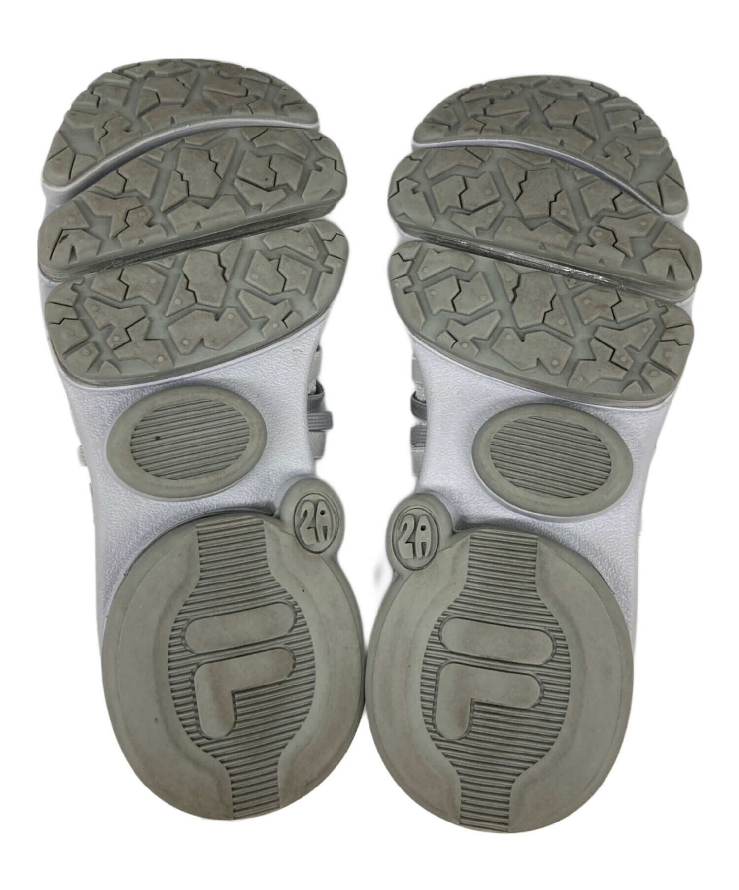 中古・古着通販】FILA (フィラ) OJOS (オホス) スニーカー グレー