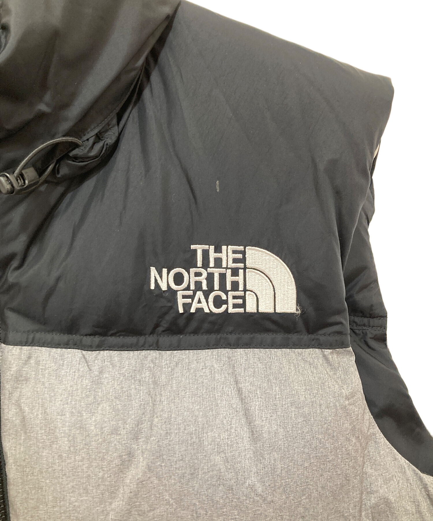 THE NORTH FACE ダウンベスト ND91844 グレー・ブラック 中古・古着通販】THE NORTH FACE (ザ ノース フェイス) ダウンベスト