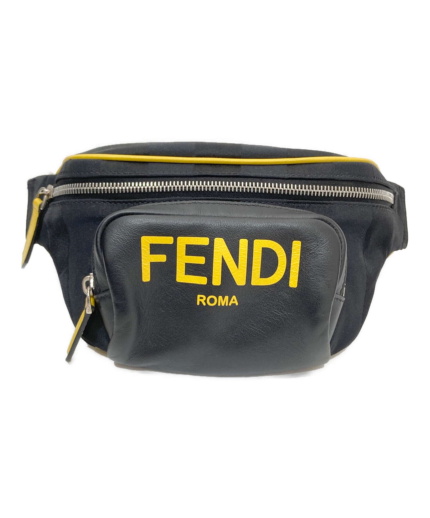 FENDI ロゴ ショルダーバッグ 中古・古着通販】FENDI (フェンディ) ロゴショルダーバッグ ブラック