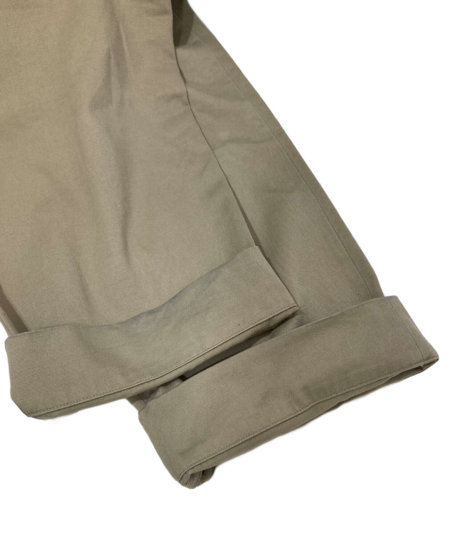 中古・古着通販】COMOLI (コモリ) 25SS KHAKI チノパンツ B01-03021