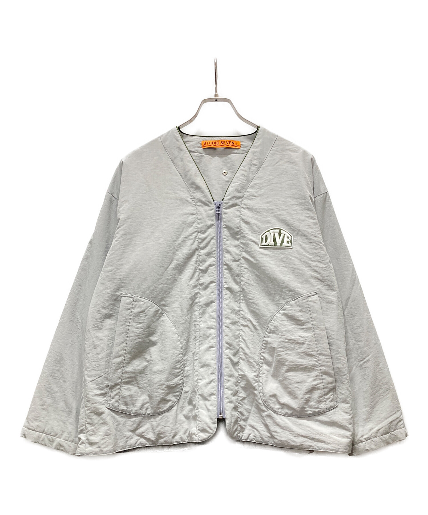 中古・古着通販】STUDIO SEVEN (スタジオセブン) Padded Zip V-neck