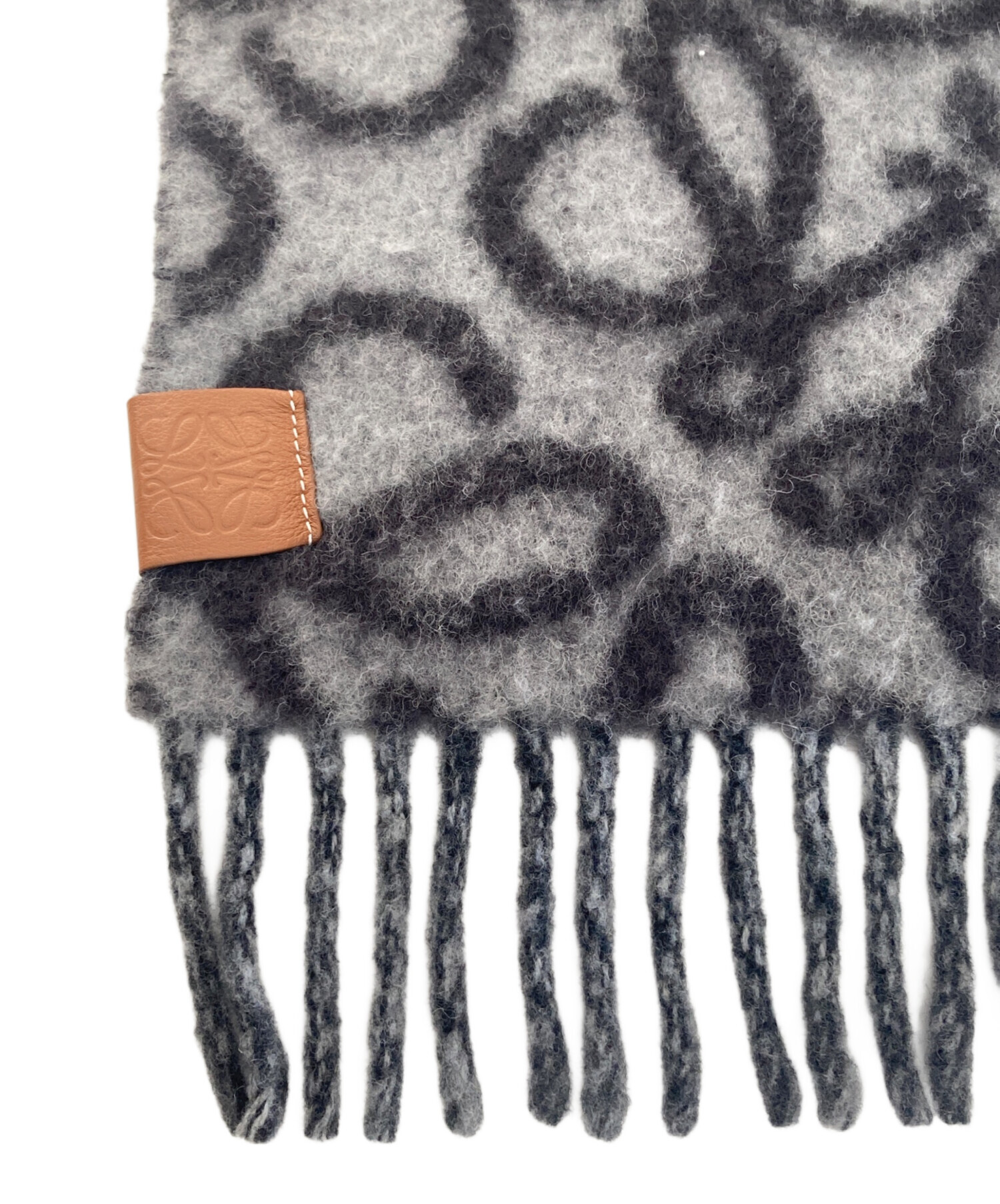 中古・古着通販】LOEWE (ロエベ) アナグラム リバ―シブルスカーフ