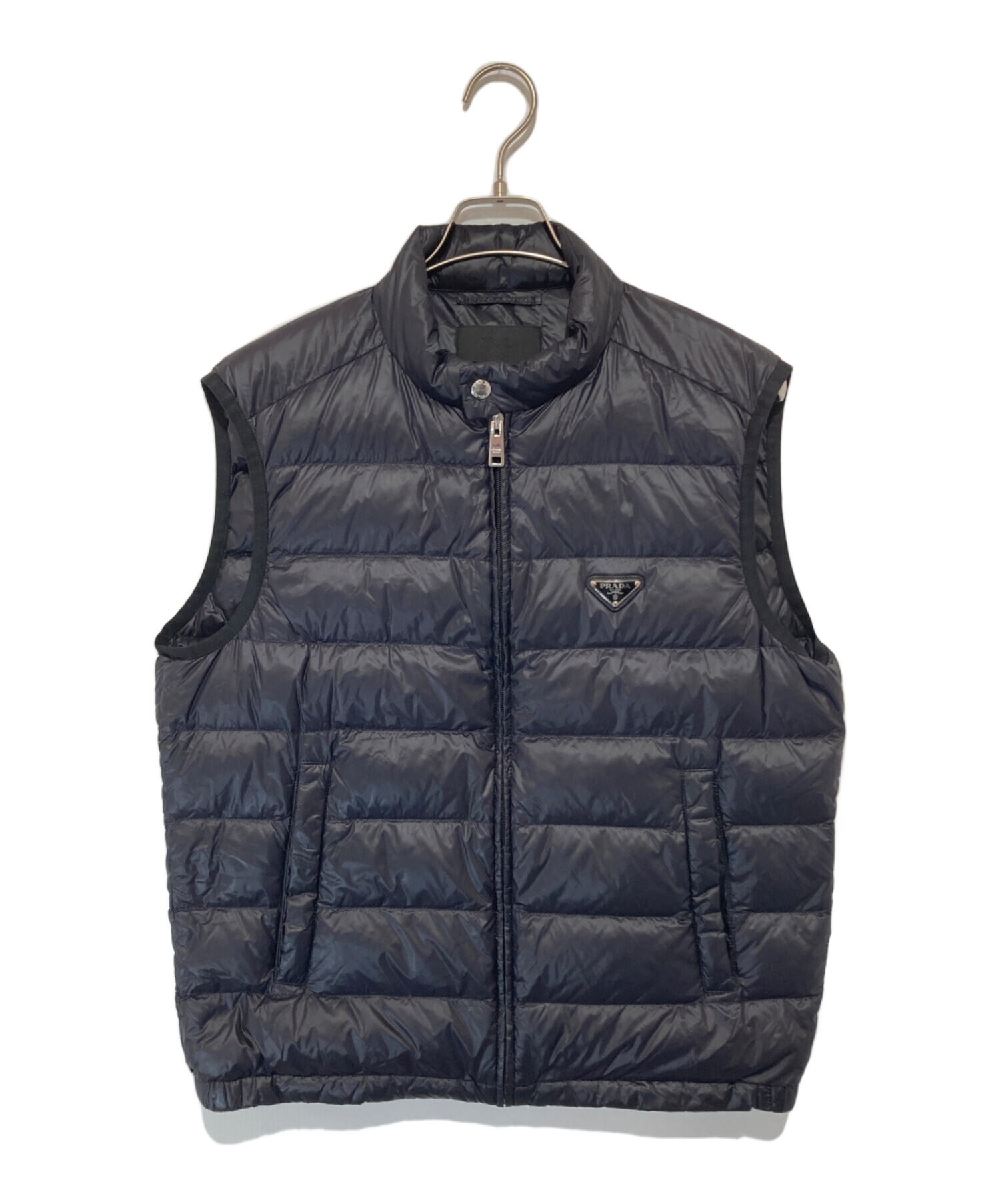 中古・古着通販】PRADA (プラダ) Triangle Logo Plate Down Vest