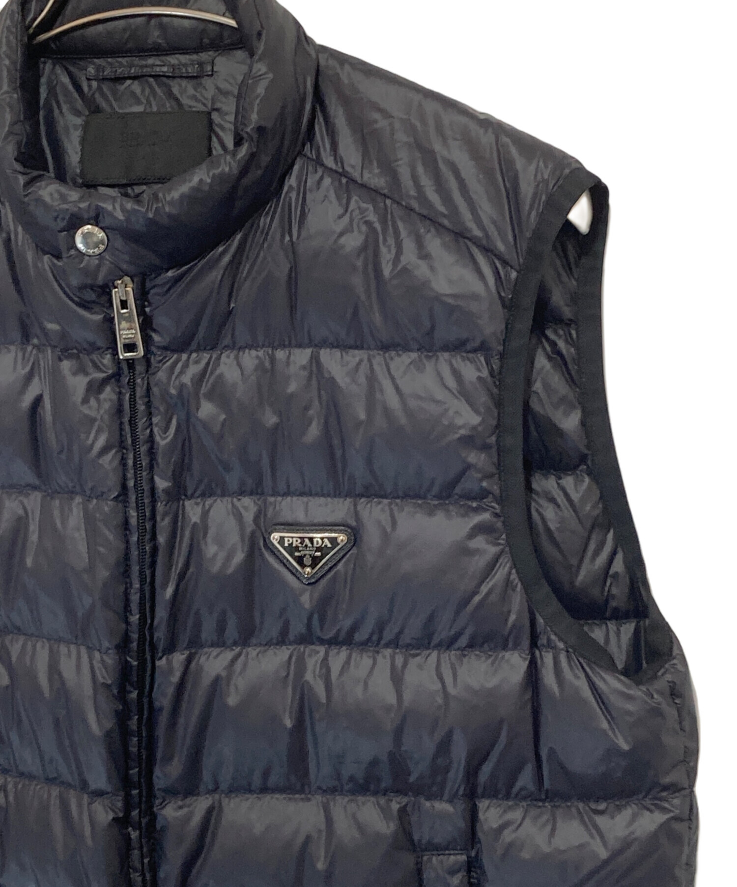 中古・古着通販】PRADA (プラダ) Triangle Logo Plate Down Vest