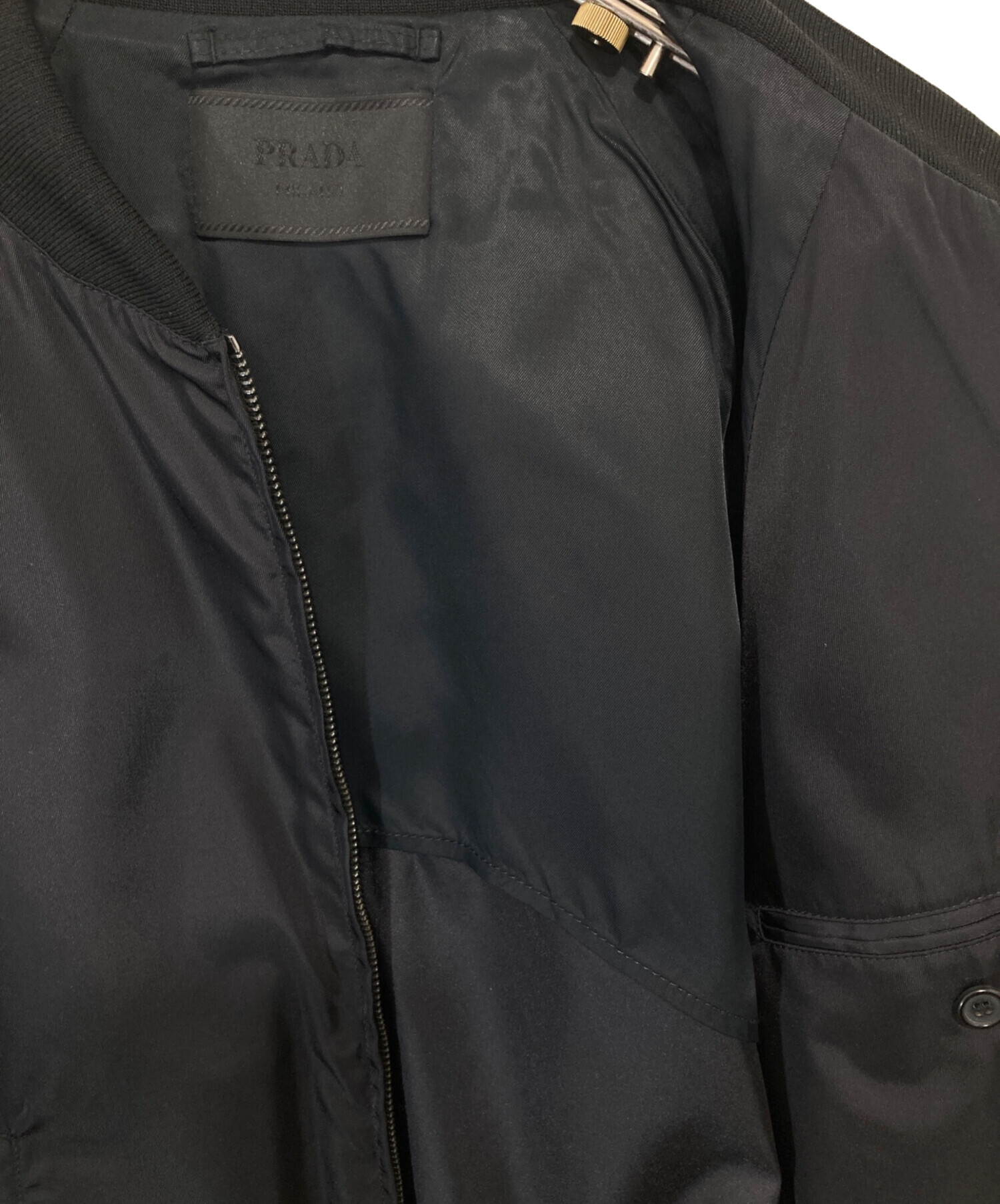 中古・古着通販】PRADA (プラダ) TRIANGLE PLATE LOGO BOMBER JACKET