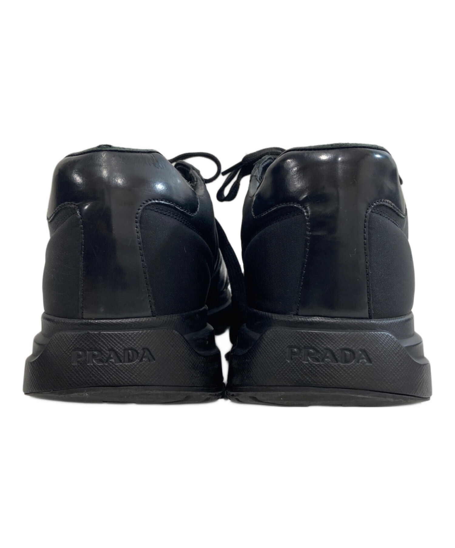中古・古着通販】PRADA (プラダ) Prax 01 Re-Nylon ブラッシュドレザー 中古・古着通販】PRADA (プラダ) Prax 01 Re-Nylon ブラッシュドレザー
