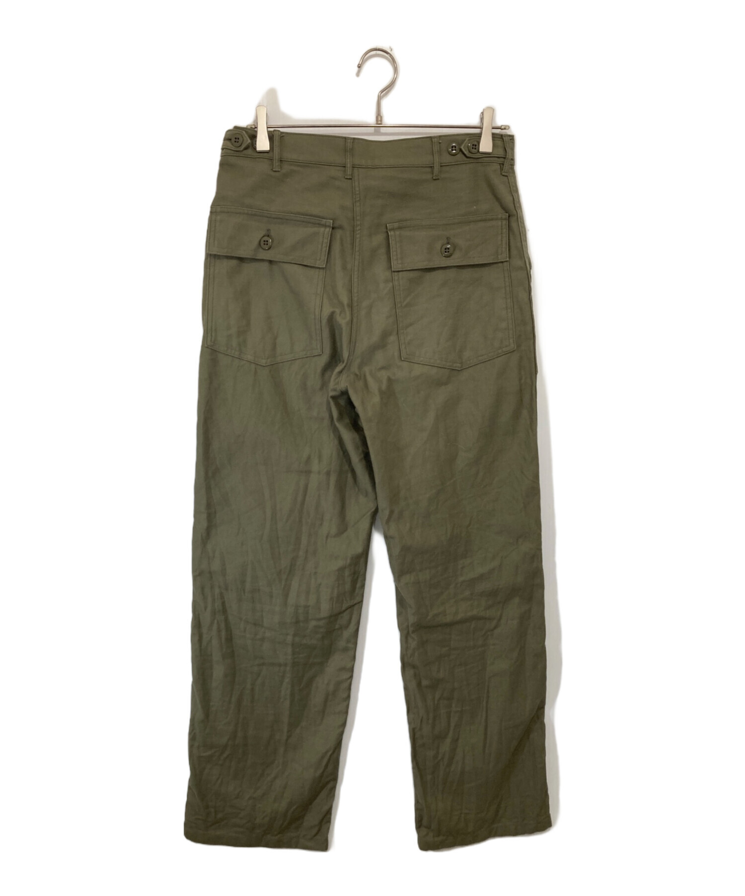 中古・古着通販】HYKE (ハイク) BACK SATIN BAKER PANTS バックサテン 中古・古着通販】HYKE (ハイク) BACK SATIN BAKER PANTS バックサテン