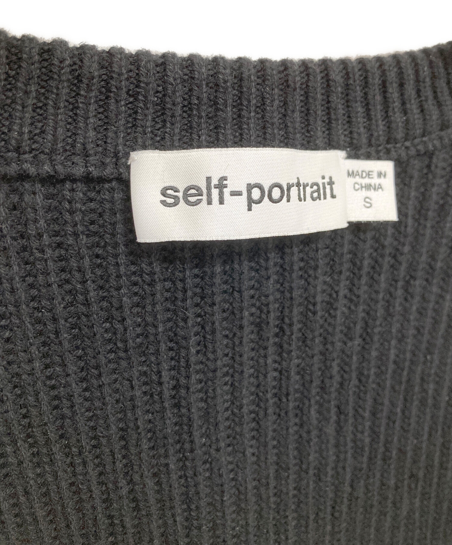 self-portrait セルフポートレイト カジュアルシャツ M 白 【古着】【中古】【送料無料】 self-portrait（セルフポートレイト） | シャツの古着・中古通販