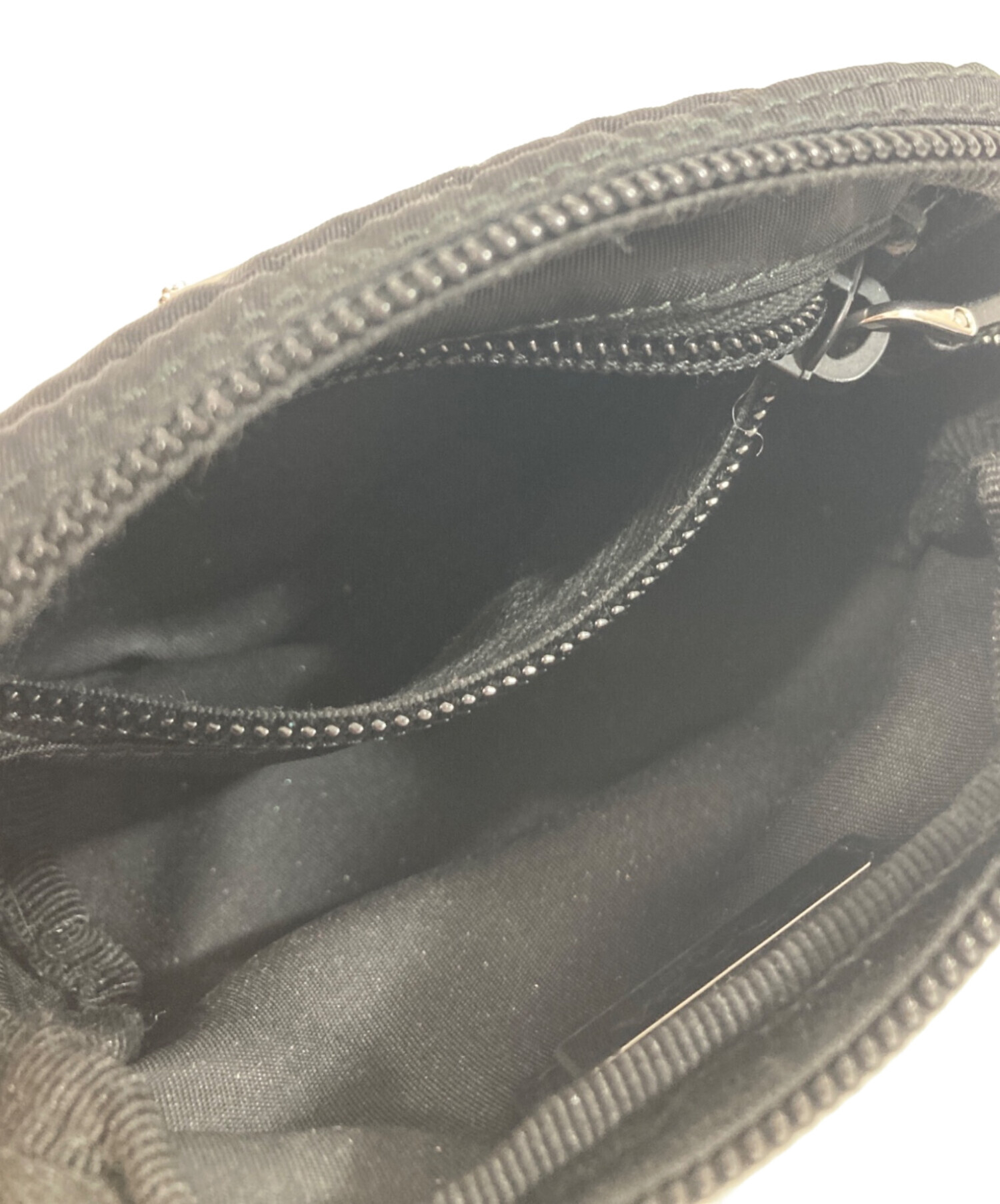 中古・古着通販】PRADA (プラダ) マイクロ Re-Nylon ポーチ 1ND339