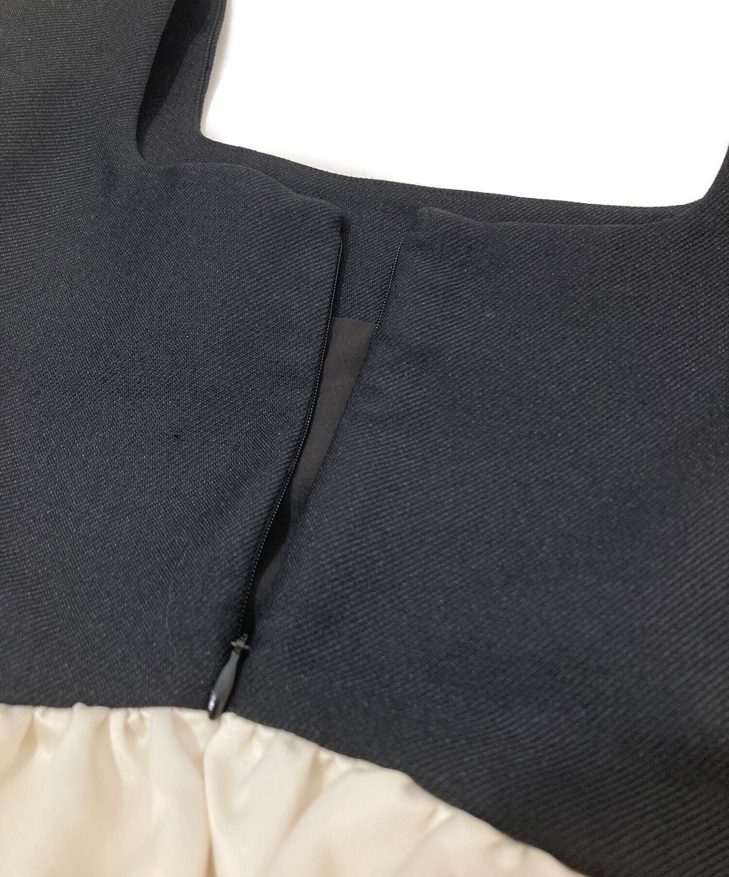 中古・古着通販】THETOE (ザ トゥー) Ifestou Frill Top イフェストウ