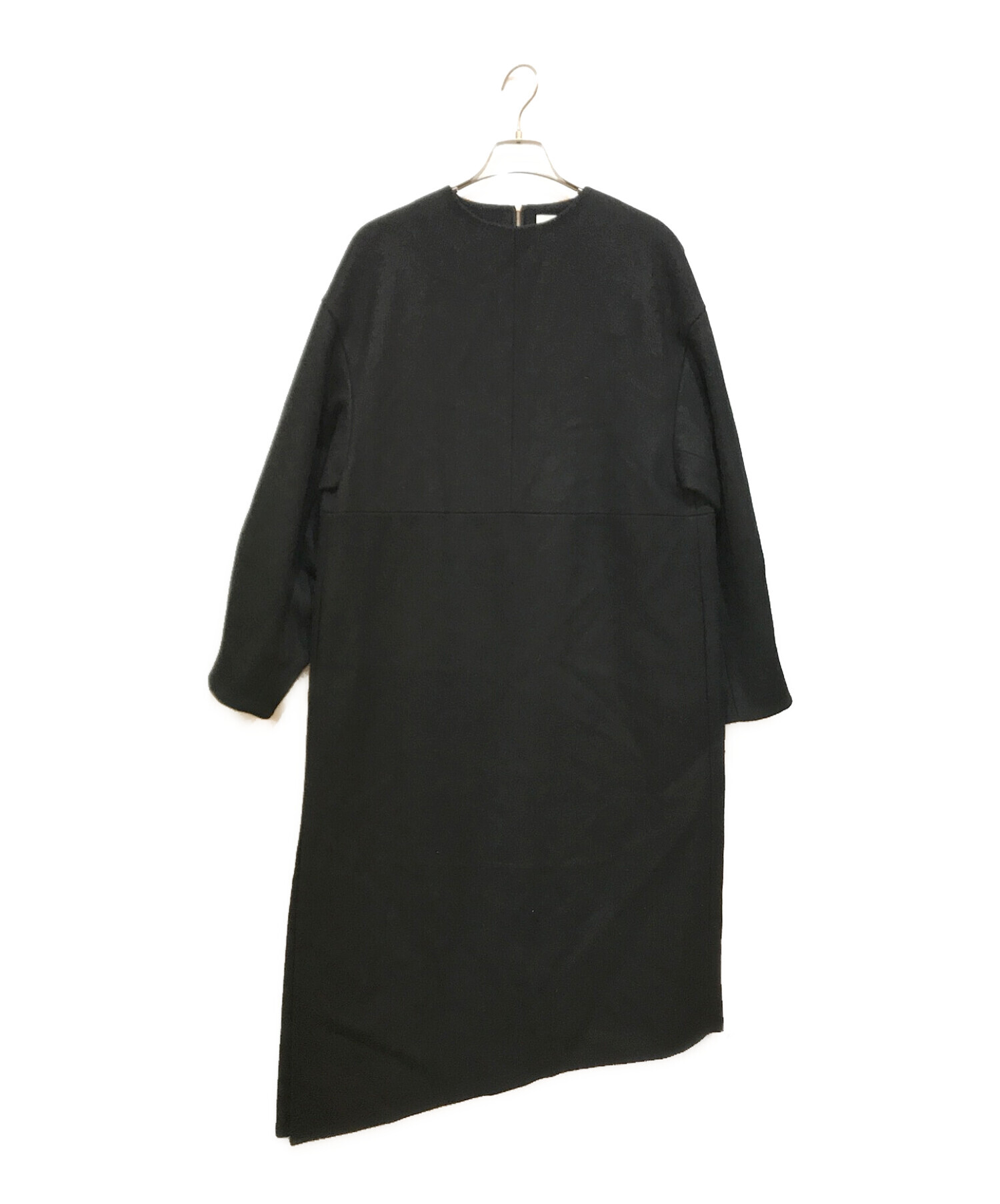 中古・古着通販】HYKE (ハイク) バックジップウールワンピース 中古・古着通販】HYKE (ハイク) バックジップウールワンピース