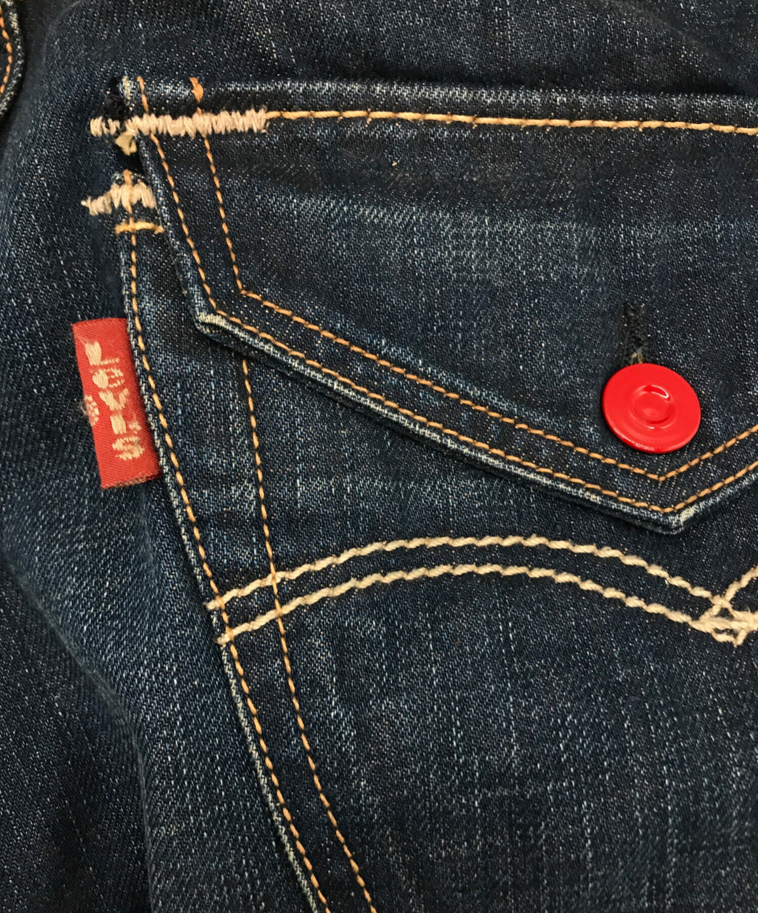 Levi’s RED リーバイスレッド デニムパンツ ベイカー ベルト付 27 Levi's（リーバイス） リーバイスレッド Levi's RED HIGH LOOSE デニム