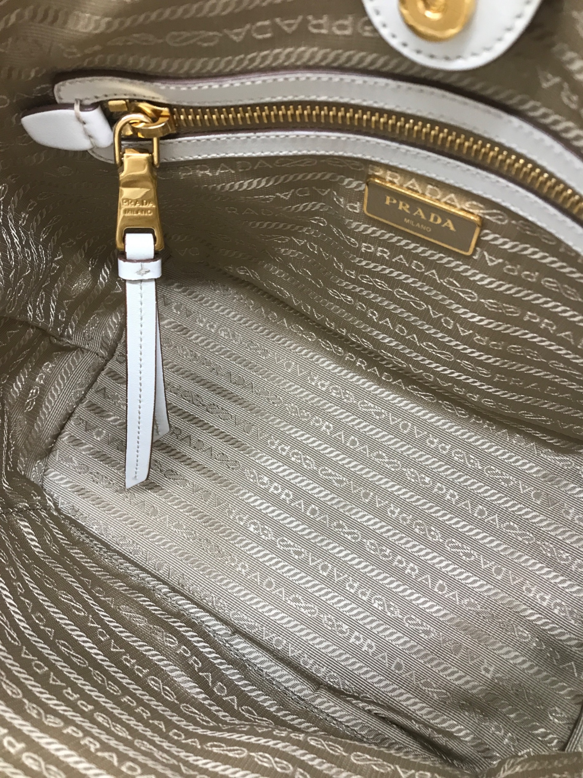中古・古着通販】PRADA (プラダ) ロゴジャガード 2WAYショルダーバッグ