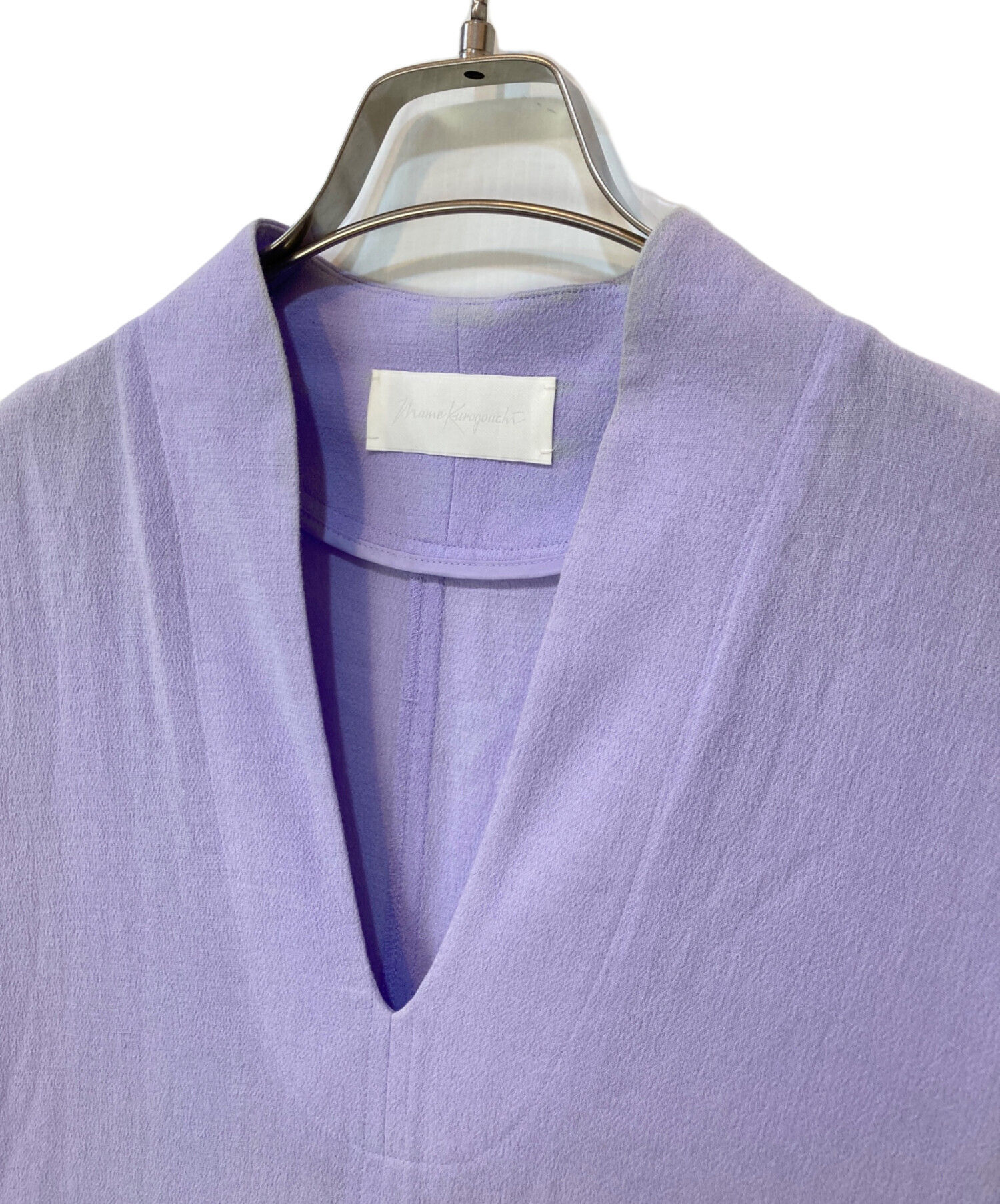 中古・古着通販】Mame Kurogouchi (マメクロゴウチ) Crepe Deep V-Neck