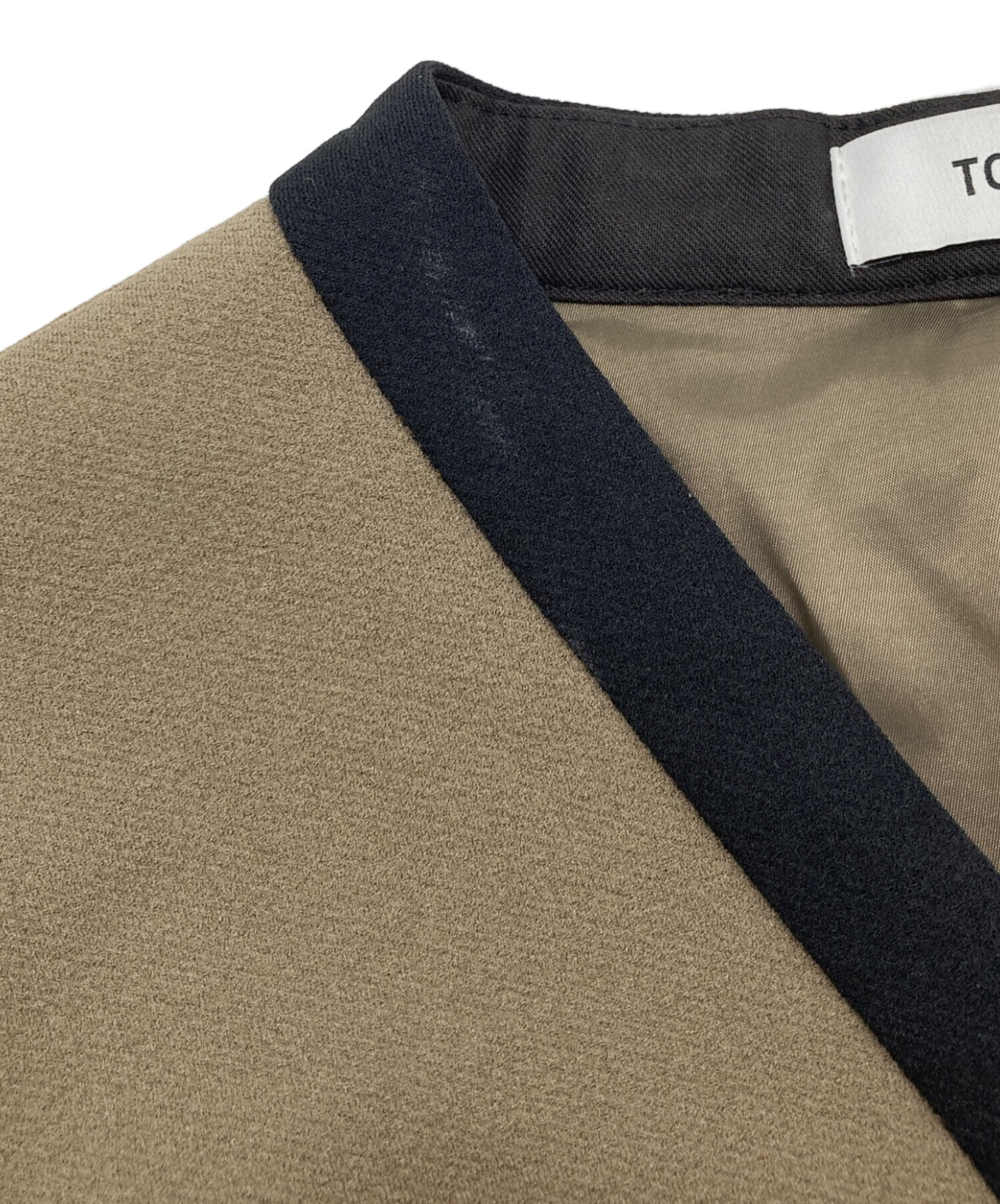 中古・古着通販】TONAL (トーナル) バイカラーパールボタン 中古・古着通販】TONAL (トーナル) バイカラーパールボタン