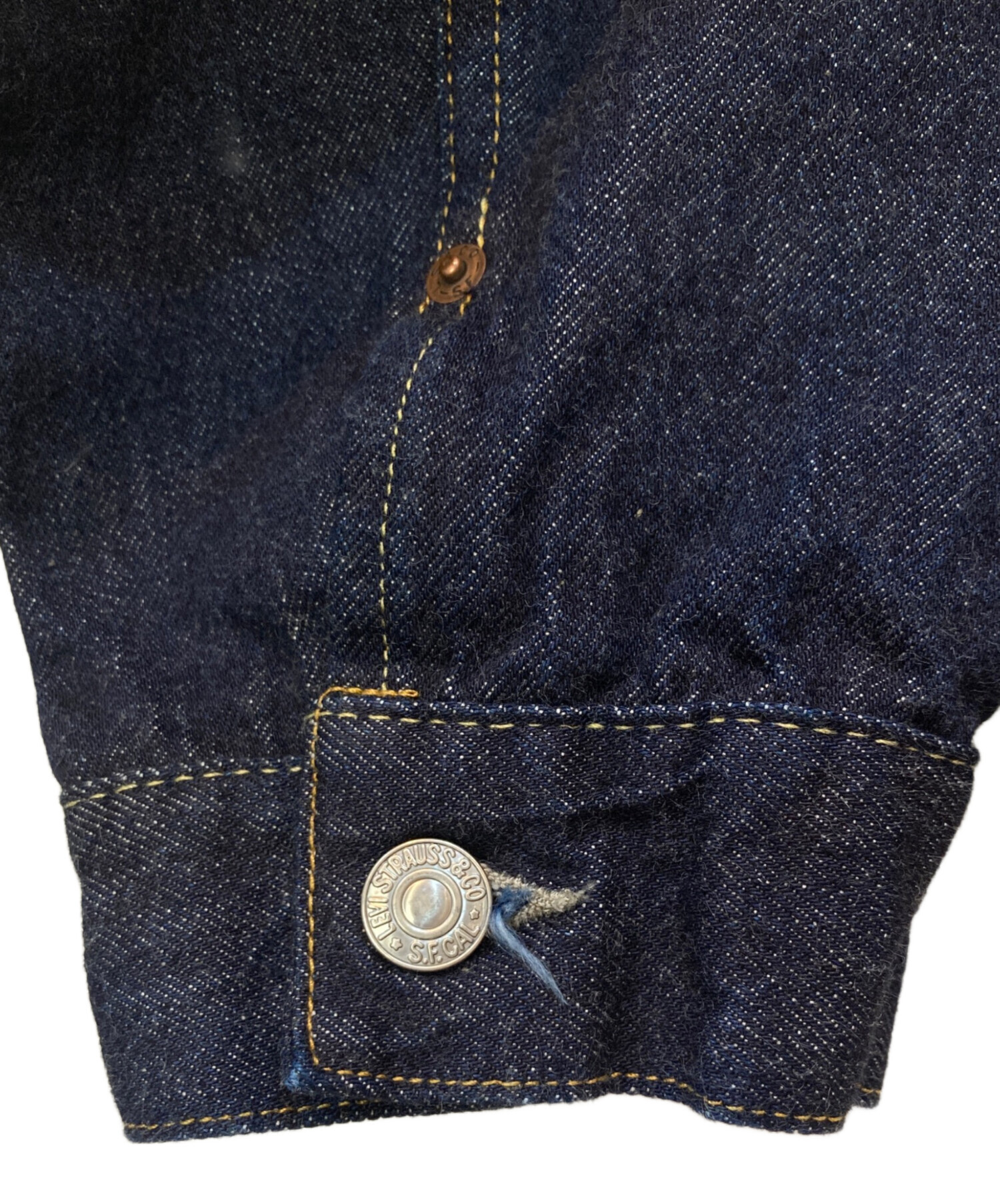 中古・古着通販】LEVI