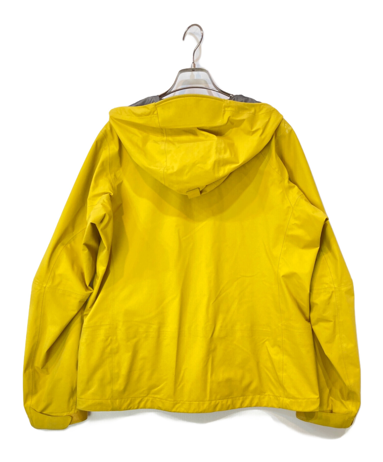 中古・古着通販】mont-bell (モンベル) プモリパーカ イエロー