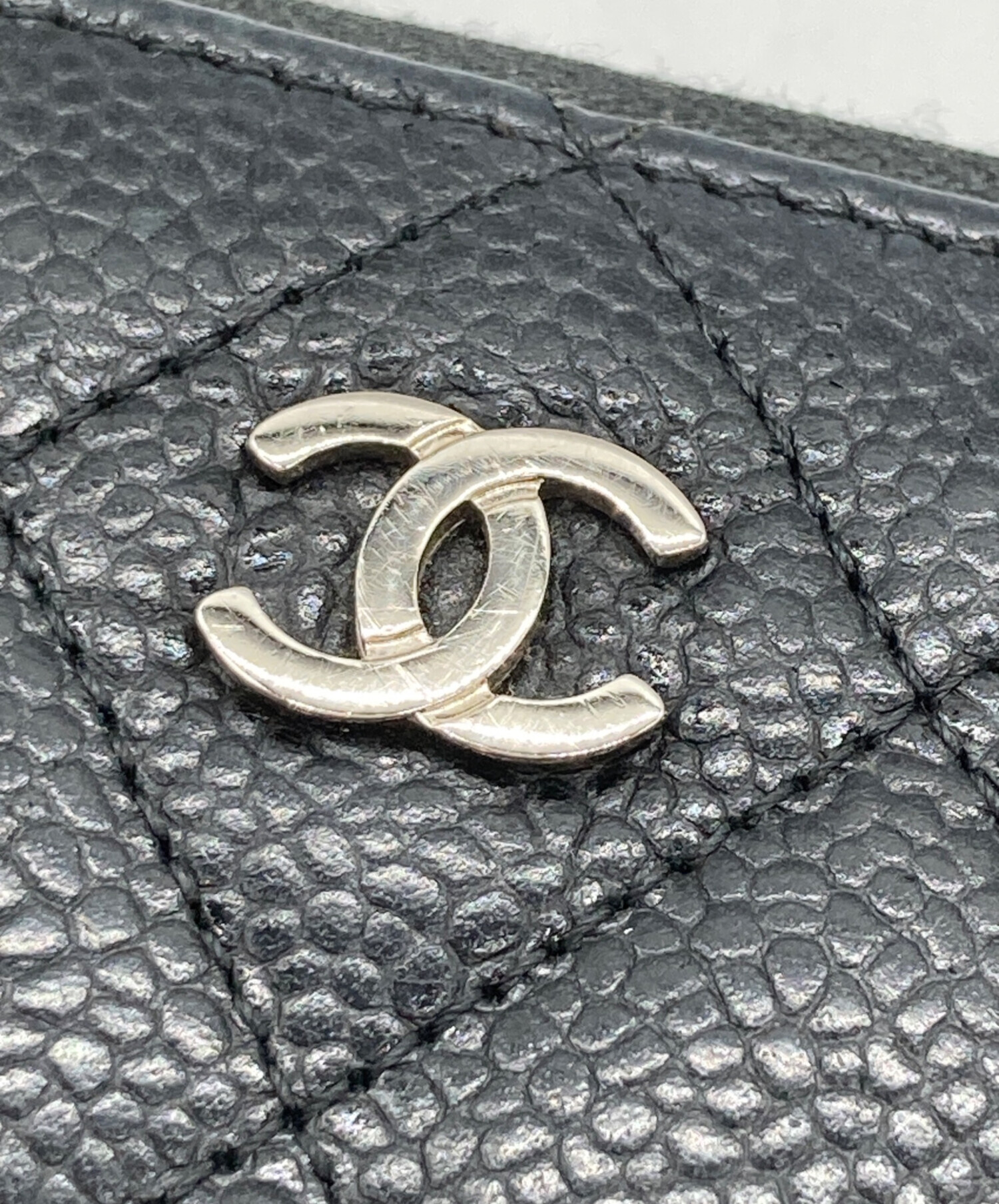 本日限定！新品未使用！CHANELキャビアスキンラウンドジップ 正規保証2042 CHANEL キャビアスキンラウンドファスナー