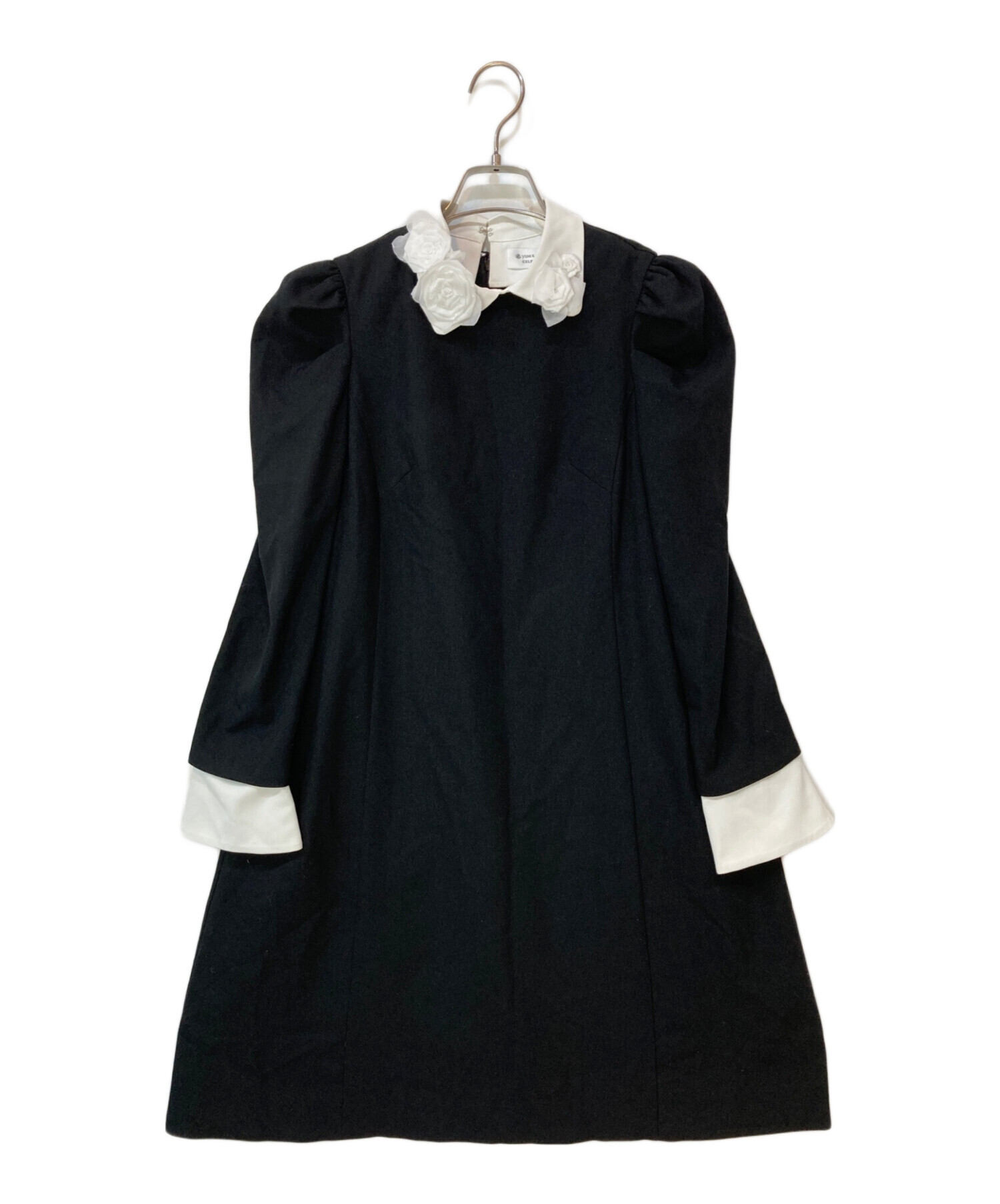 ユミカツラforセルフォード　ローズユミカラーAラインワンピース　黒　白襟 CELFORD（セルフォード）の「【YUMI KATSURA for CELFORD