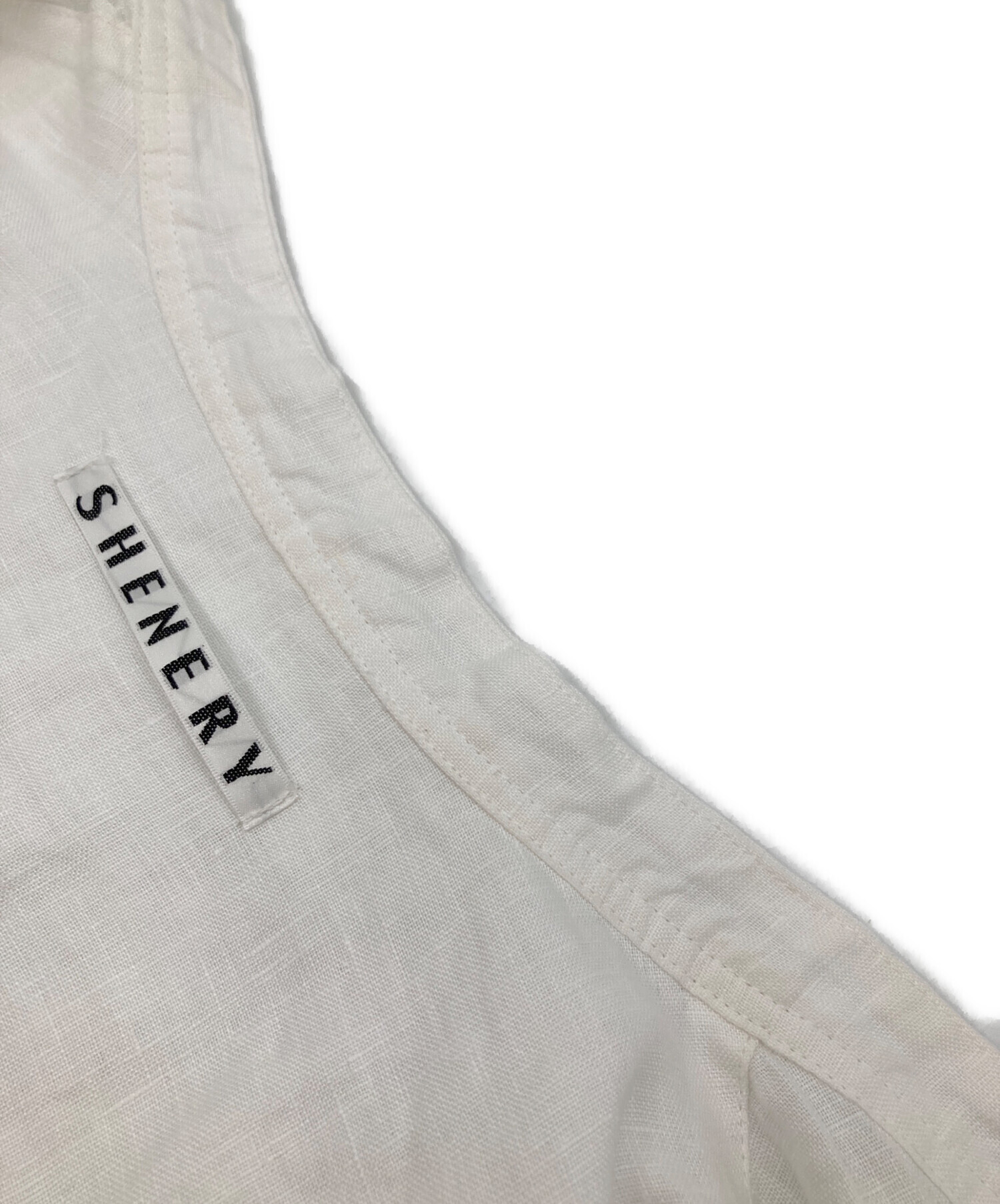 SHENERY 今期 シャツ リネン ホワイト 中古・古着通販】SHENERY (シーナリー) 袖ボリュームバンドカラー