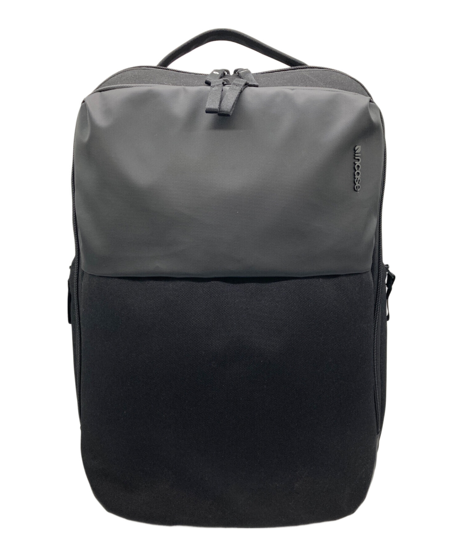 中古・古着通販】Incase (インケース) A.R.C. Daypack / 20L ブラック 