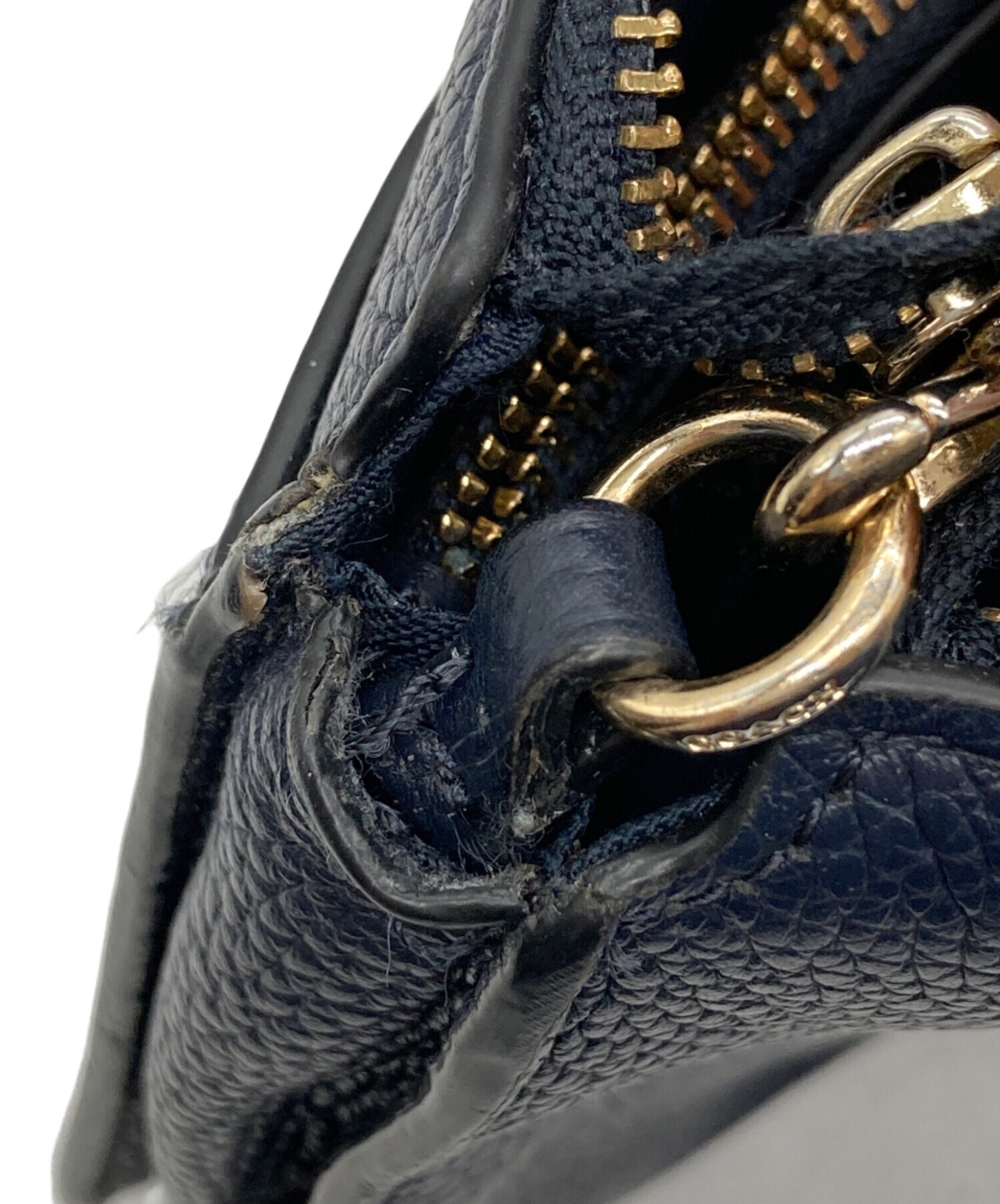 【新品・未使用】　COACH コーチ　フラップ式メッセンジャーバッグ 中古・古着通販】COACH (コーチ) ノア ポップアップ