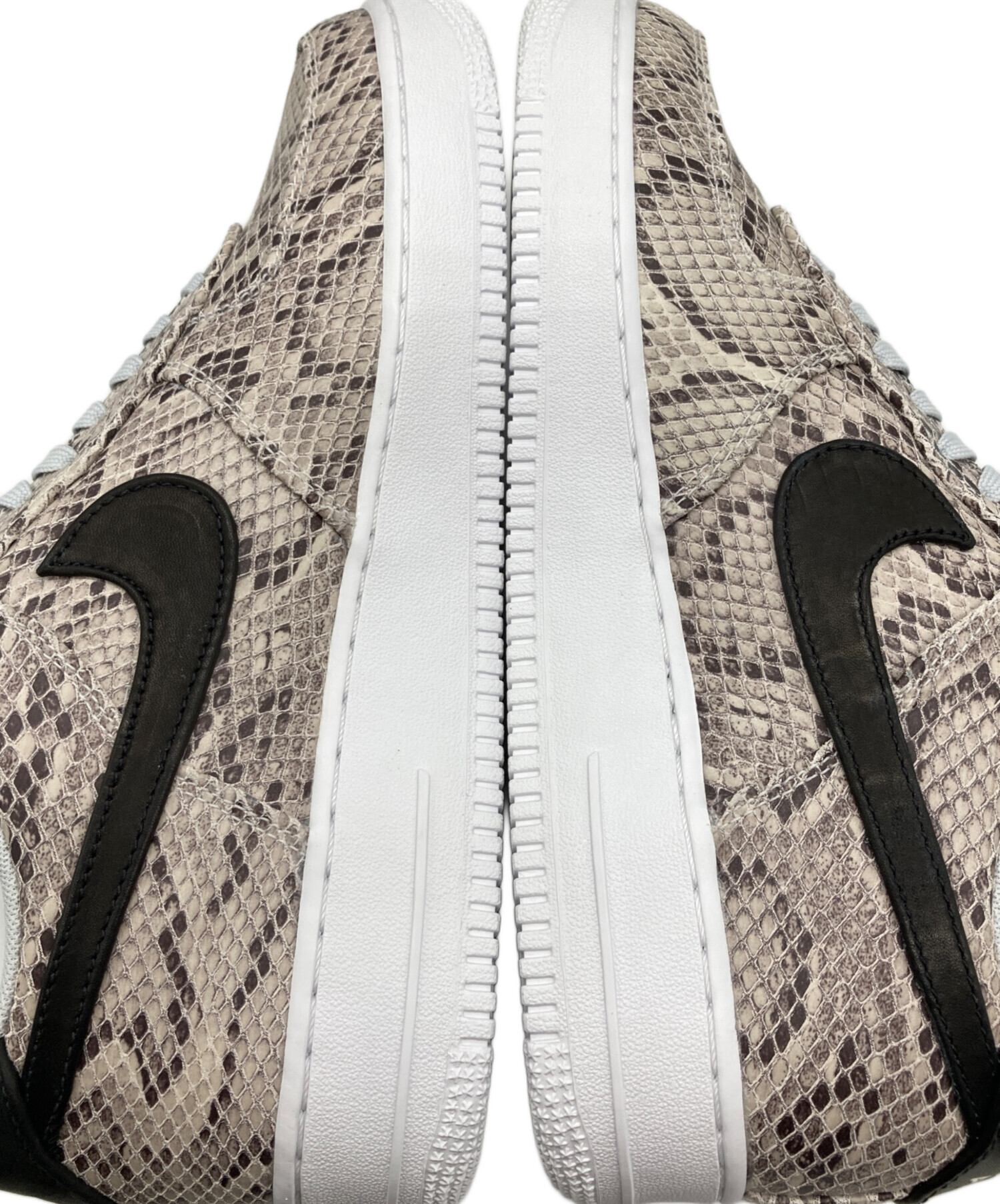中古・古着通販】NIKE (ナイキ) AIR FORCE 1 07 PREMIUM /エアフォース 