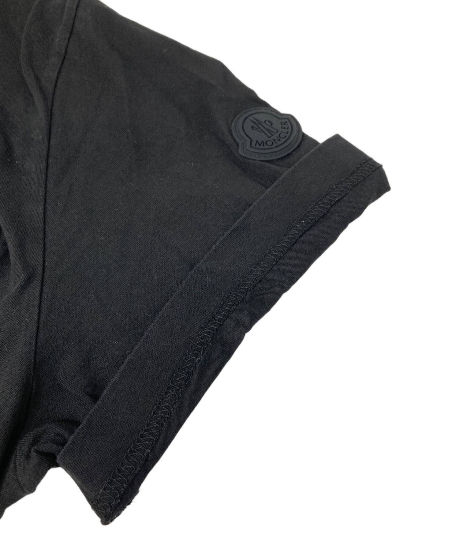 中古・古着通販】MONCLER (モンクレール) Matt Black Tシャツ ブラック