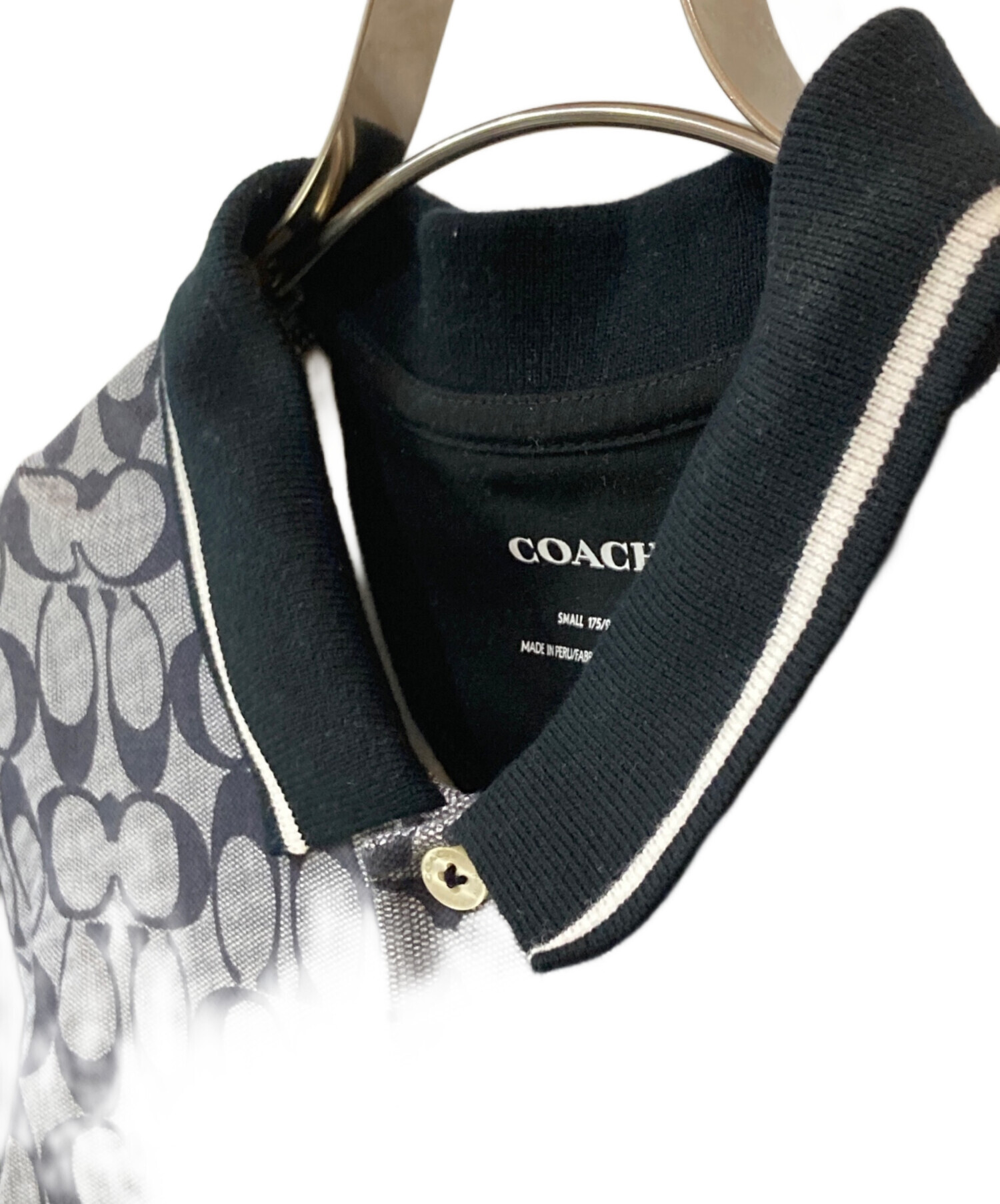 新品未使用タグ付➴COACH コーチ ポロシャツ シグネチャー黒系 ユニセックス 中古・古着通販】COACH (コーチ) シグネチャー ポロシャツ グレー
