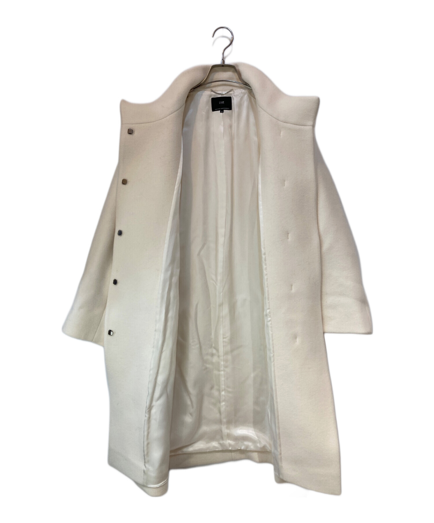 中古・古着通販】23区 (ニジュウサンク) ダブルクロスベロアスタンド