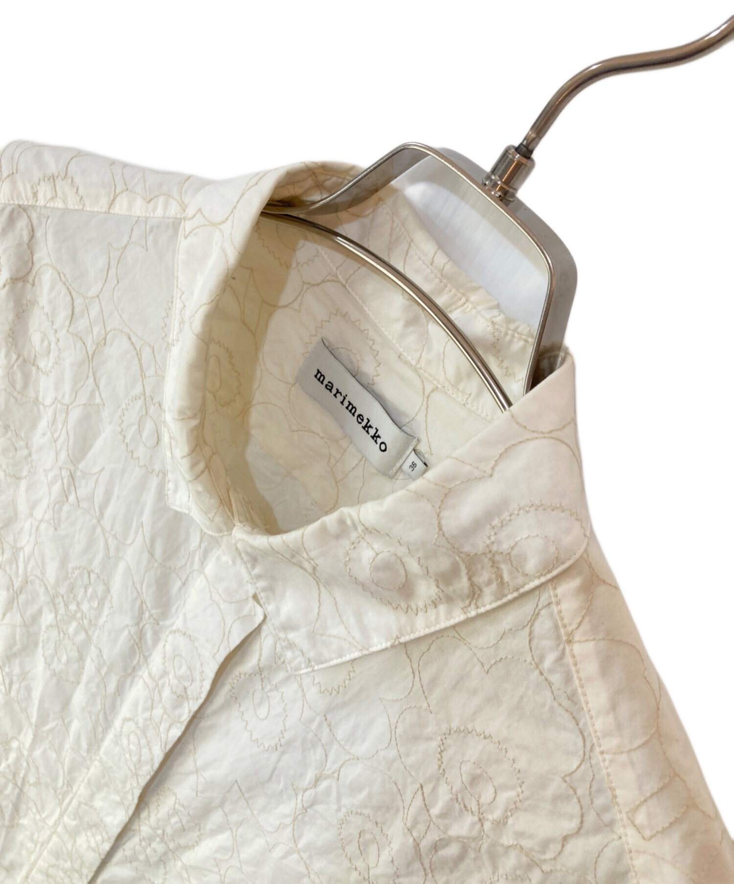 中古・古着通販】marimekko (マリメッコ) ウニッコ刺繍コットンシャツ