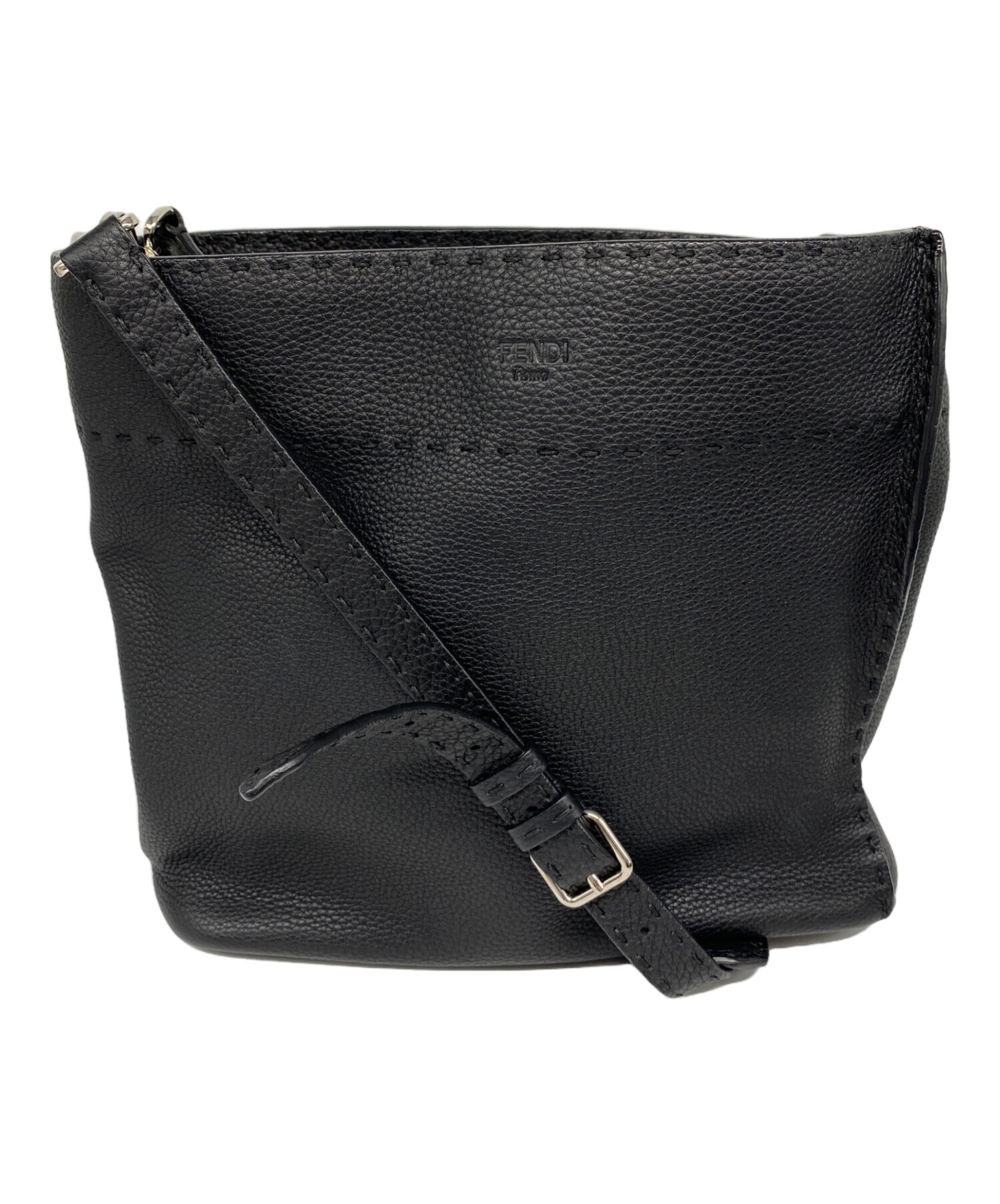 中古・古着通販】FENDI (フェンディ) セレリア・アンナ スモール 中古・古着通販】FENDI (フェンディ) セレリア・アンナ スモール