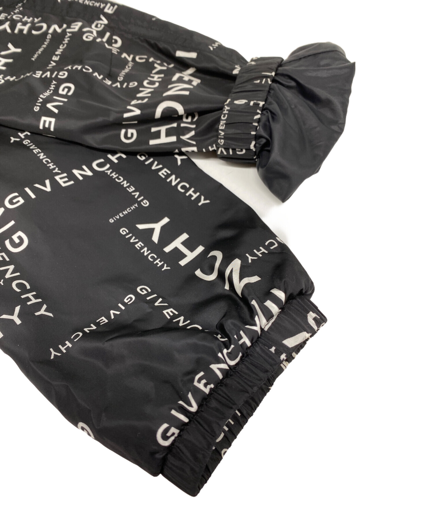 中古・古着通販】GIVENCHY (ジバンシィ) WINDBREAKER ブラック