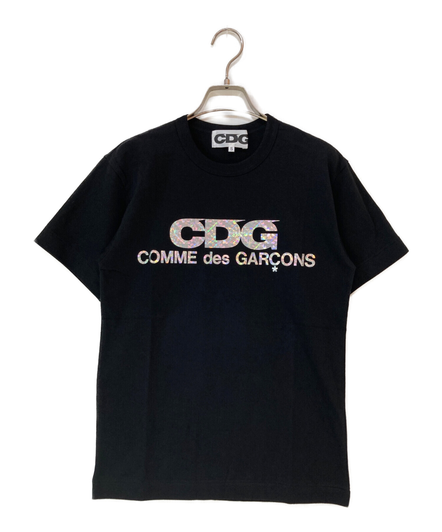 po　　［新品］CDG グラフィックプリント Tシャツ S ブラック 中古・古着通販】CDG (シーディージー) ホログラムロゴプリントT