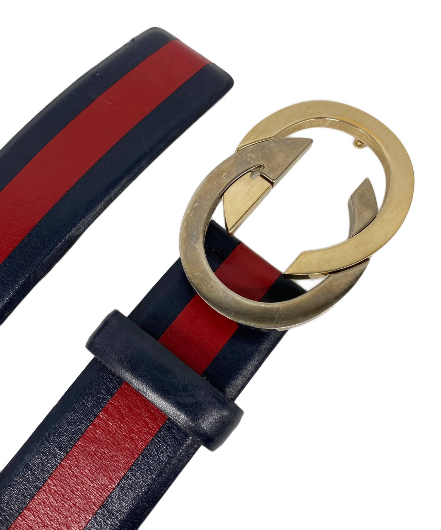 着画あり　GUCCI ロゴプレート 細ベルト ネイビー レザー 70/28 約84cm　幅：約１．５ｃｍ　 着画あり GUCCI ロゴプレート 細ベルト ネイビー レザー 70/28 約84cm